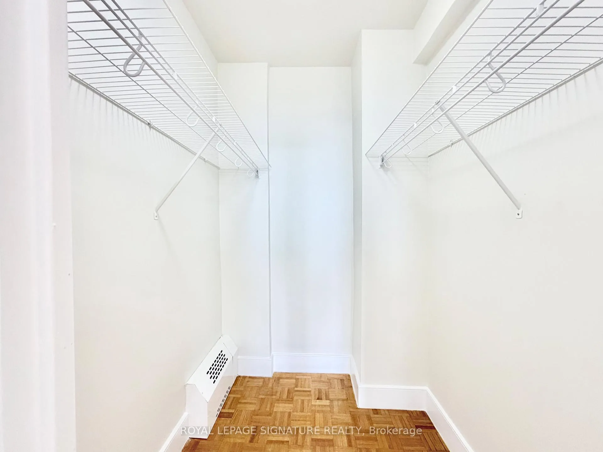 Photo 19 of Unit 2003, 666 Spadina Avenue, Toronto, University — HOMEH