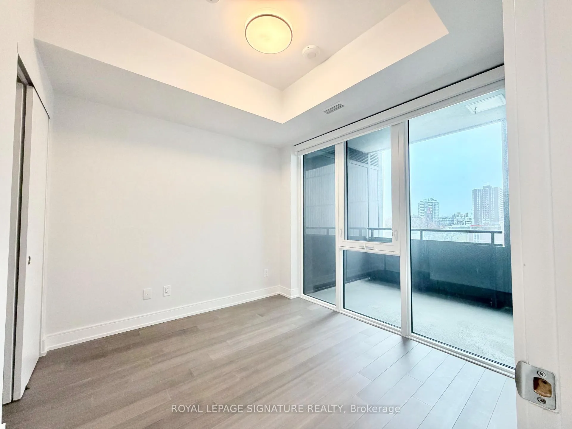 Photo 13 of Unit 504, 664 Spadina Avenue, Toronto, University — HOMEH