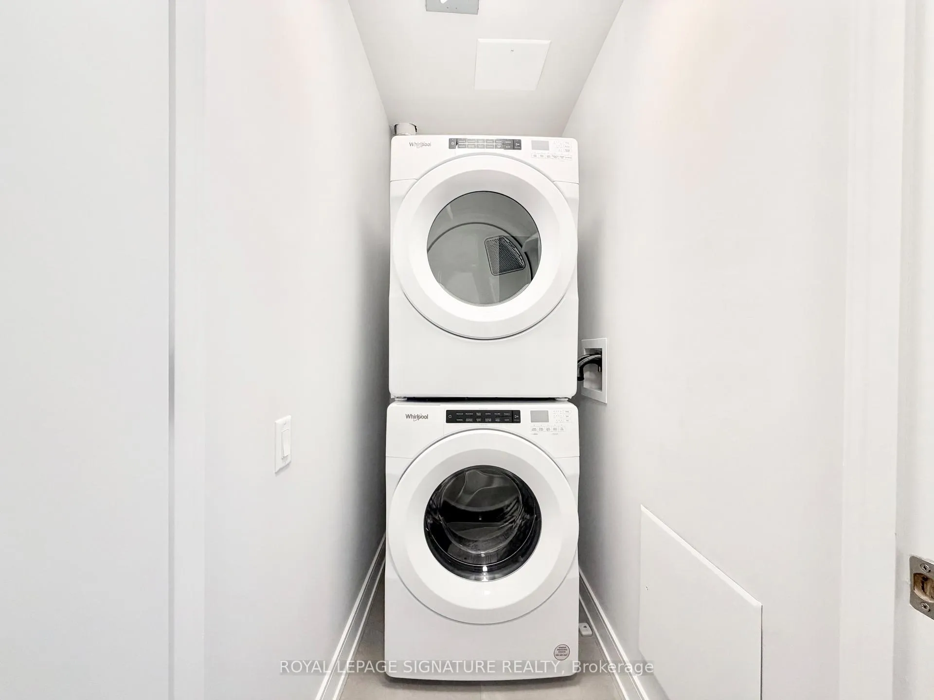Photo 17 of Unit 504, 664 Spadina Avenue, Toronto, University — HOMEH