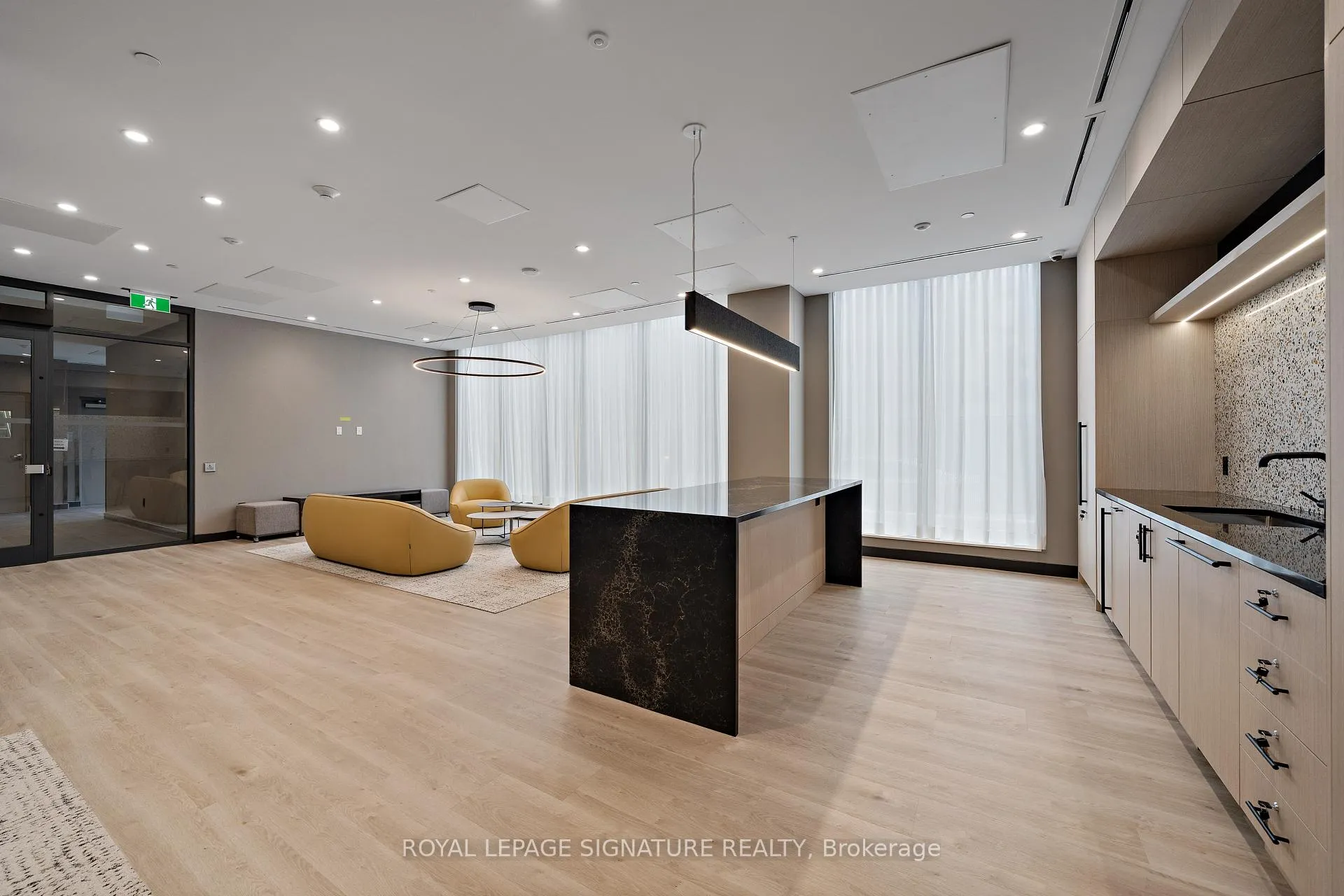 Photo 20 of Unit 504, 664 Spadina Avenue, Toronto, University — HOMEH