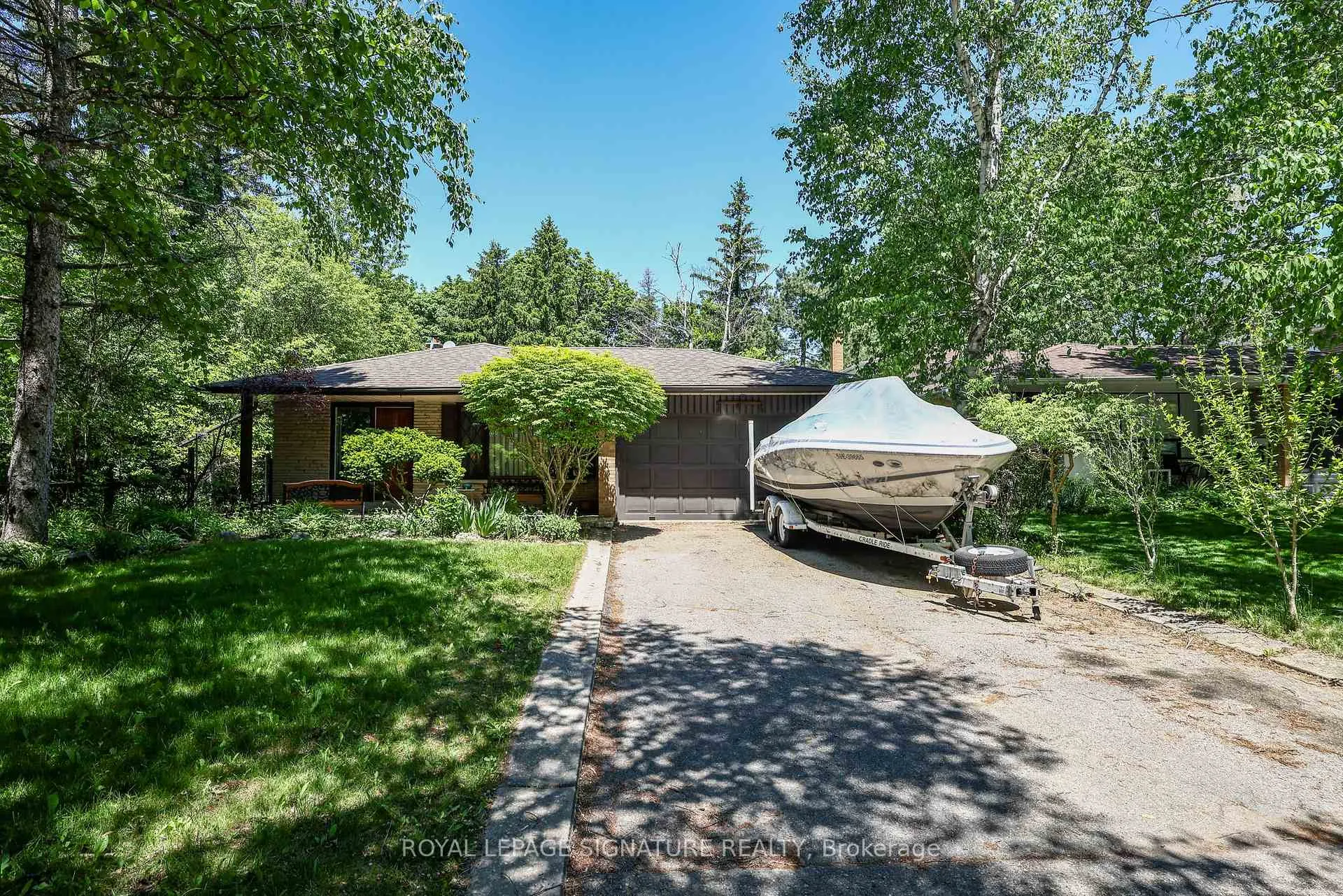 Photo 2 of 60 Sciberras Road, Markham, Unionville — HOMEH