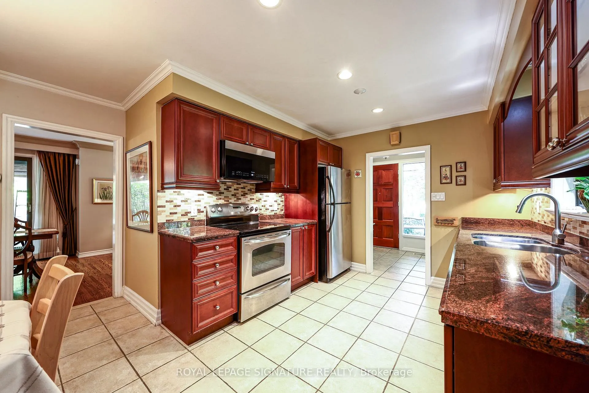 Photo 16 of 60 Sciberras Road, Markham, Unionville — HOMEH