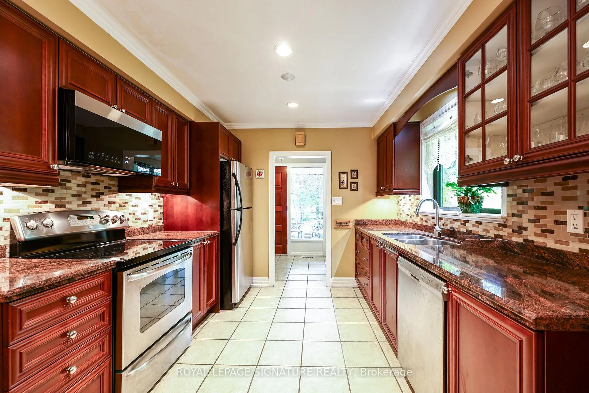 Photo 17 of 60 Sciberras Road, Markham, Unionville — HOMEH