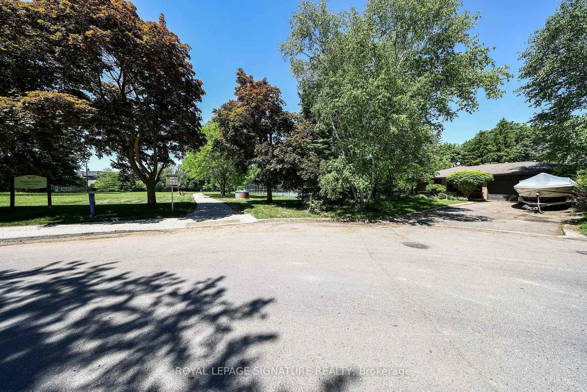 Photo 48 of 60 Sciberras Road, Markham, Unionville — HOMEH