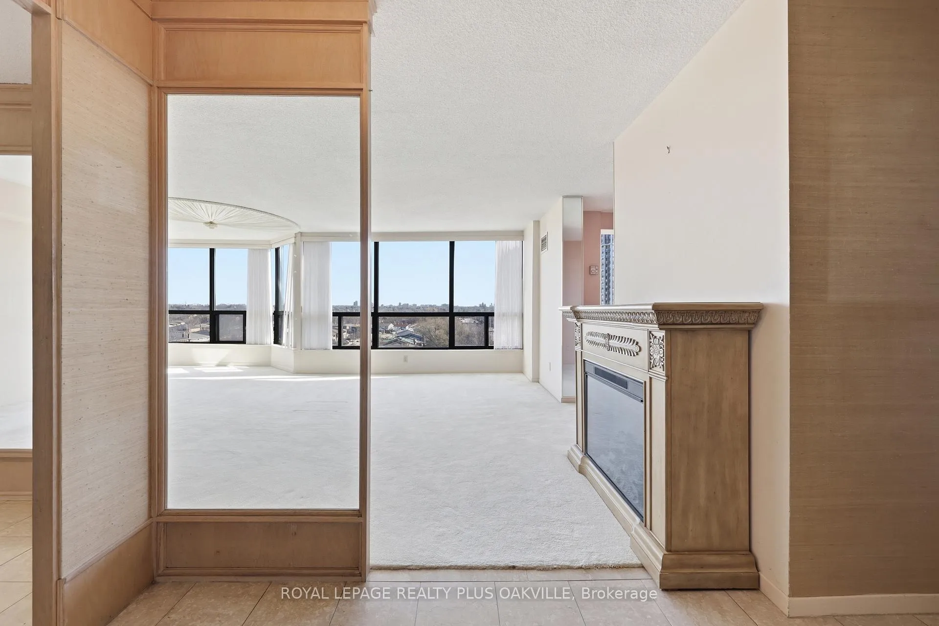 Photo 6 of Unit 808, 200 Robert Speck Parkway, Mississauga, Rathwood — HOMEH