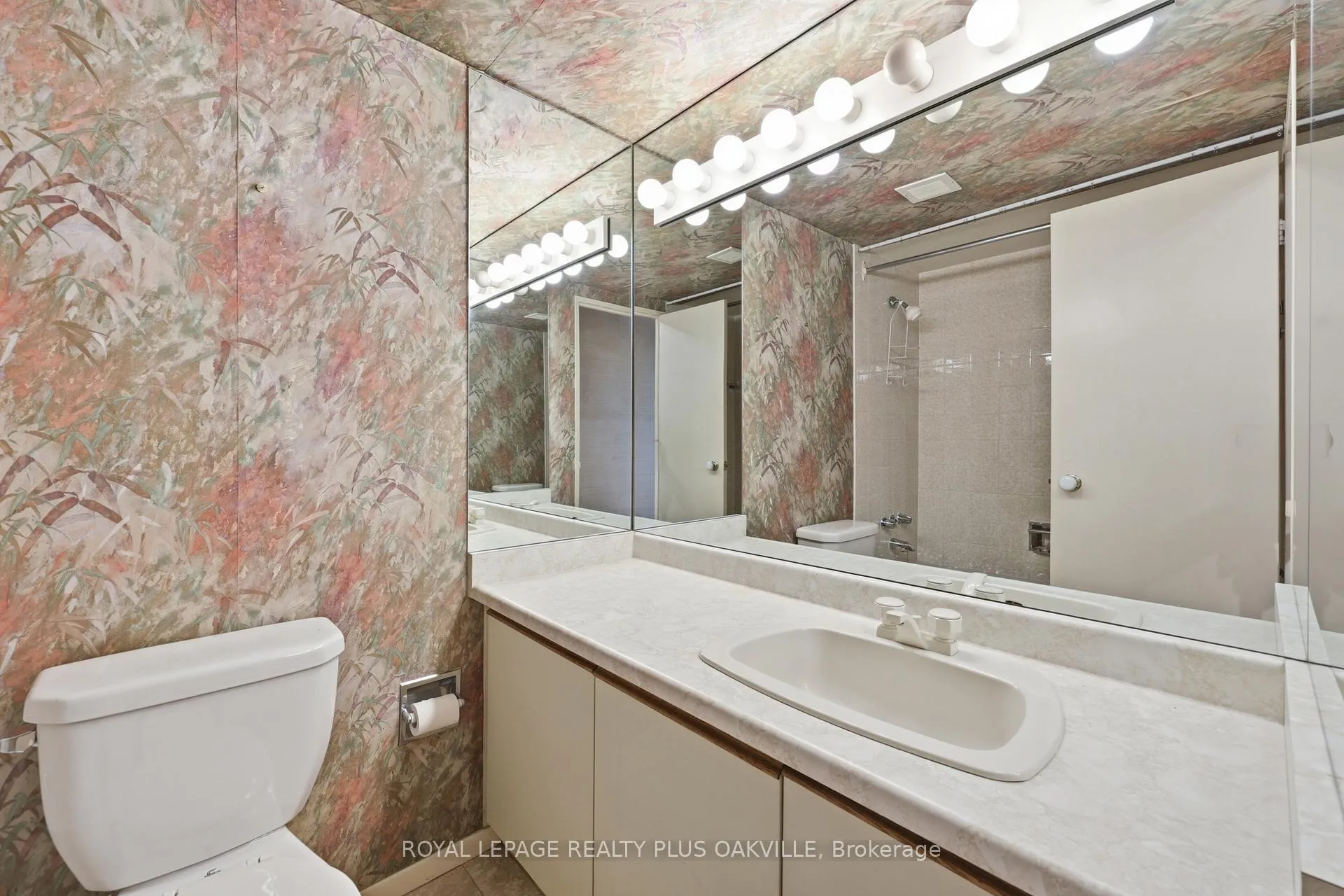 Photo 26 of Unit 808, 200 Robert Speck Parkway, Mississauga, Rathwood — HOMEH
