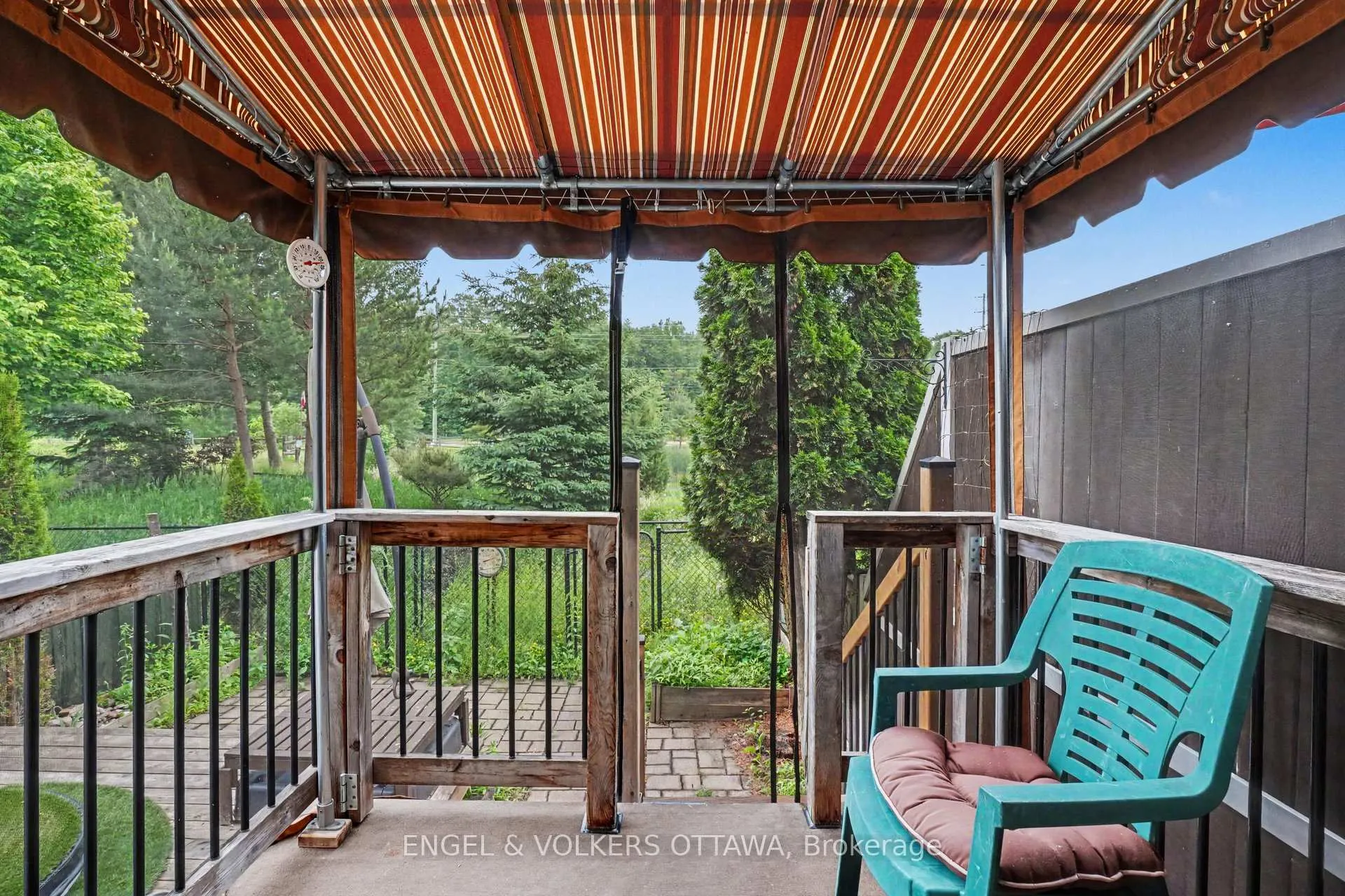 Photo 16 of 340 Forestbrook Street, Ottawa, Kanata - Morgan's Grant/South March — HOMEH