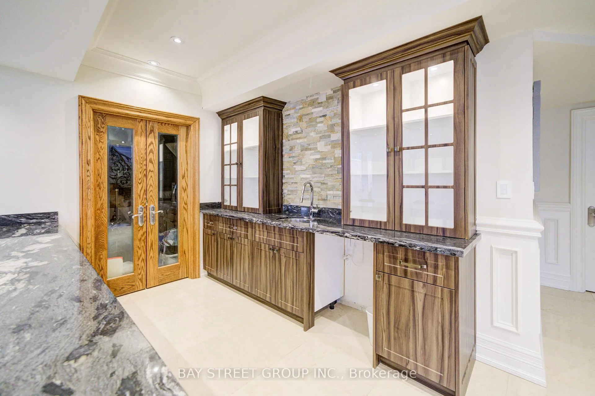 Photo 55 of 165 Krieghoff Avenue, Markham, Unionville — HOMEH