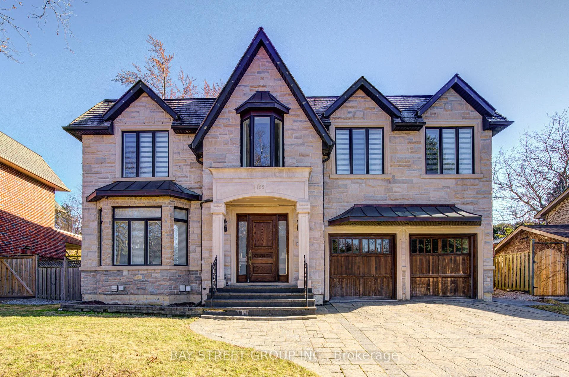 Photo 2 of 165 Krieghoff Avenue, Markham, Unionville — HOMEH