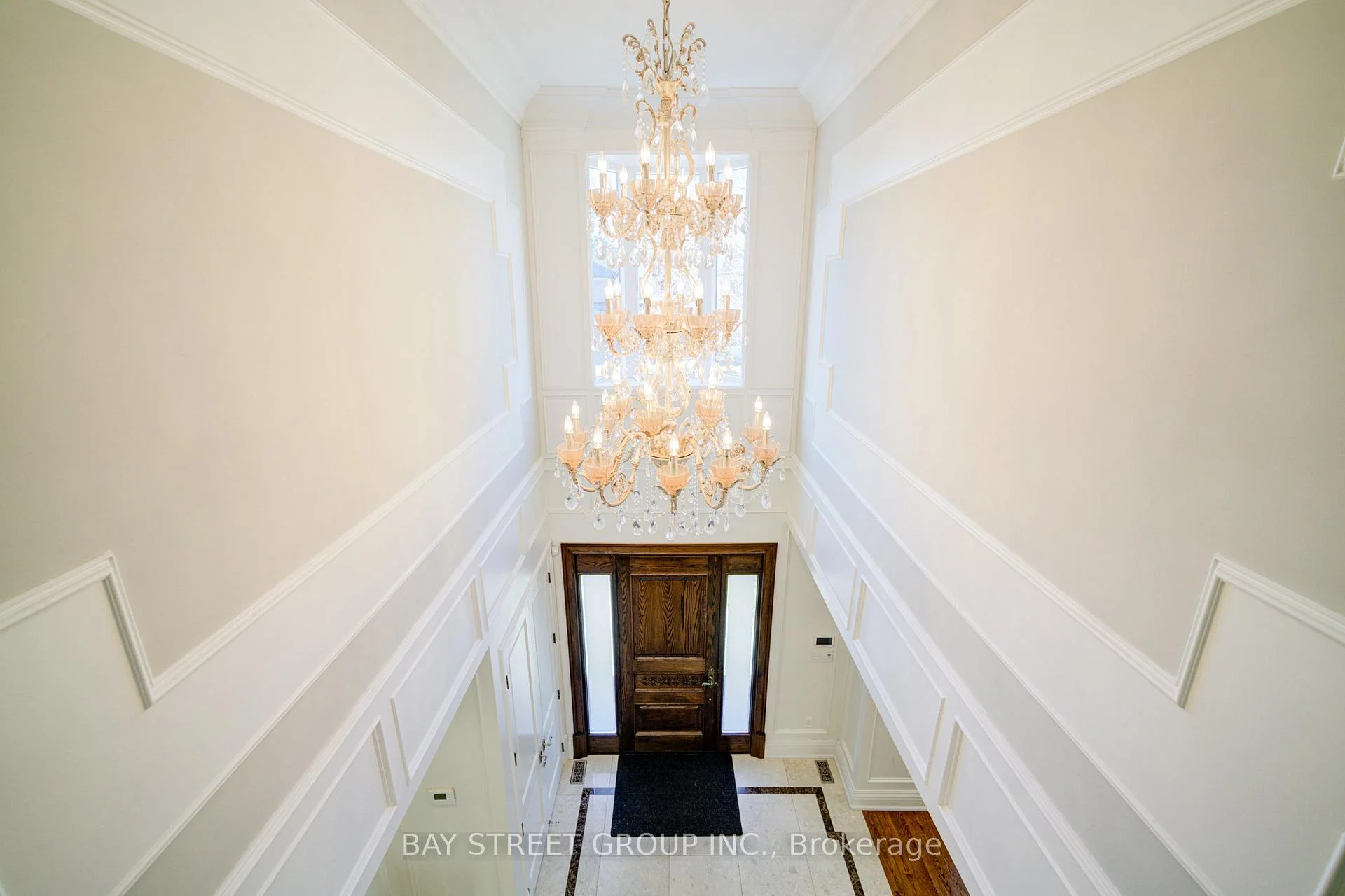 Photo 10 of 165 Krieghoff Avenue, Markham, Unionville — HOMEH