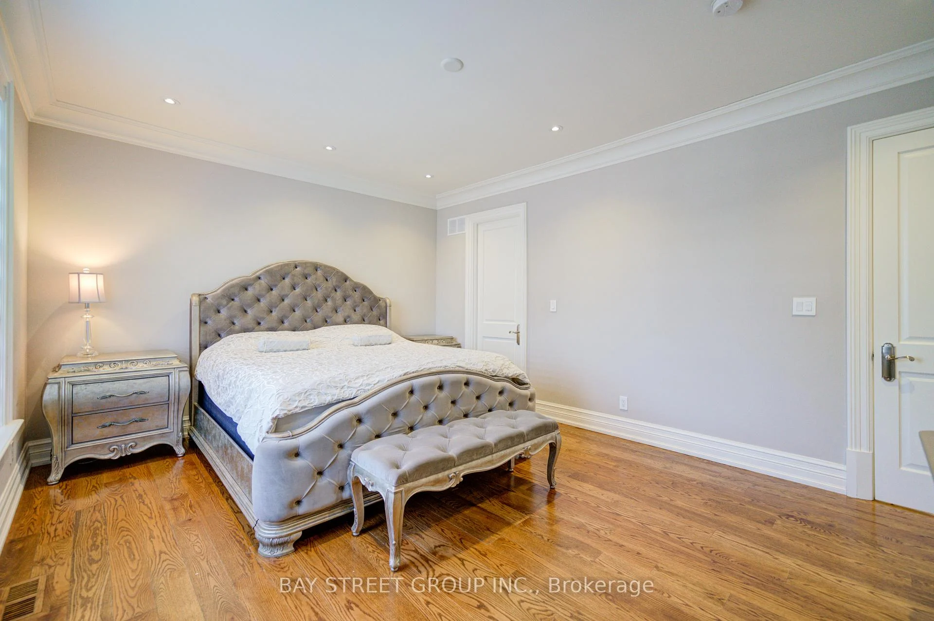 Photo 13 of 165 Krieghoff Avenue, Markham, Unionville — HOMEH