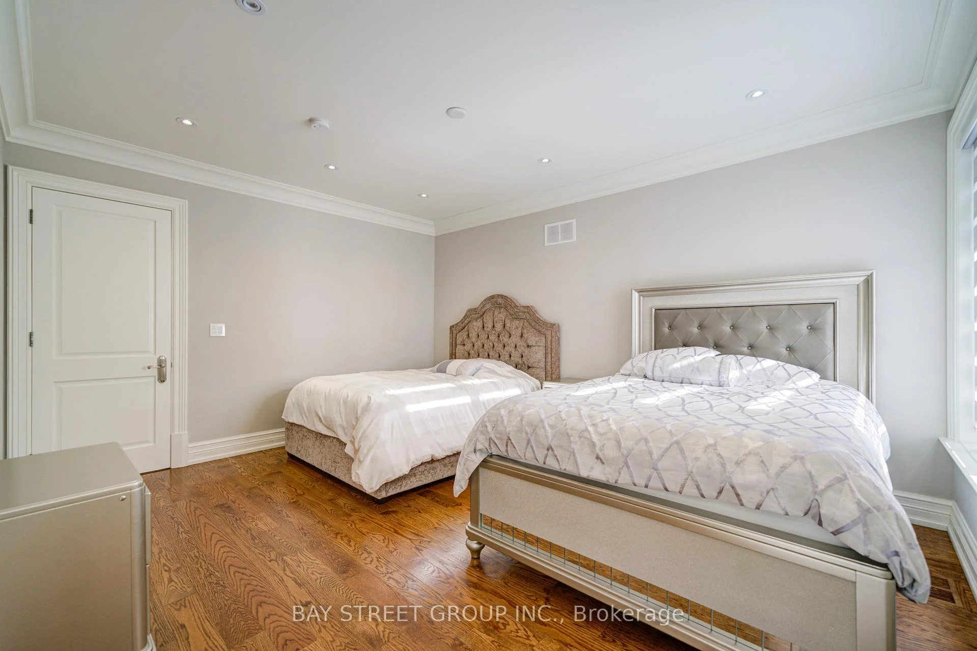 Photo 53 of 165 Krieghoff Avenue, Markham, Unionville — HOMEH