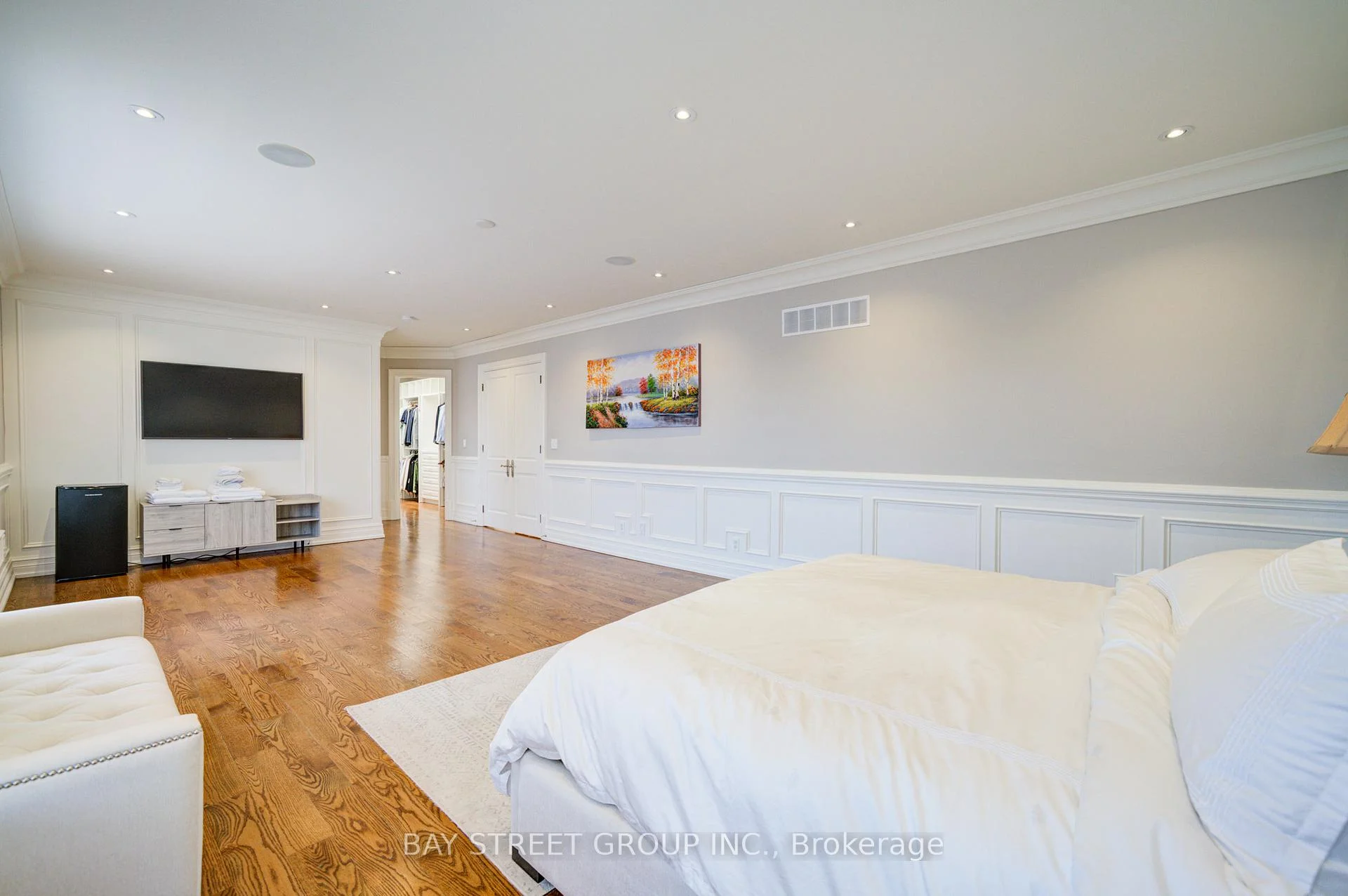 Photo 58 of 165 Krieghoff Avenue, Markham, Unionville — HOMEH