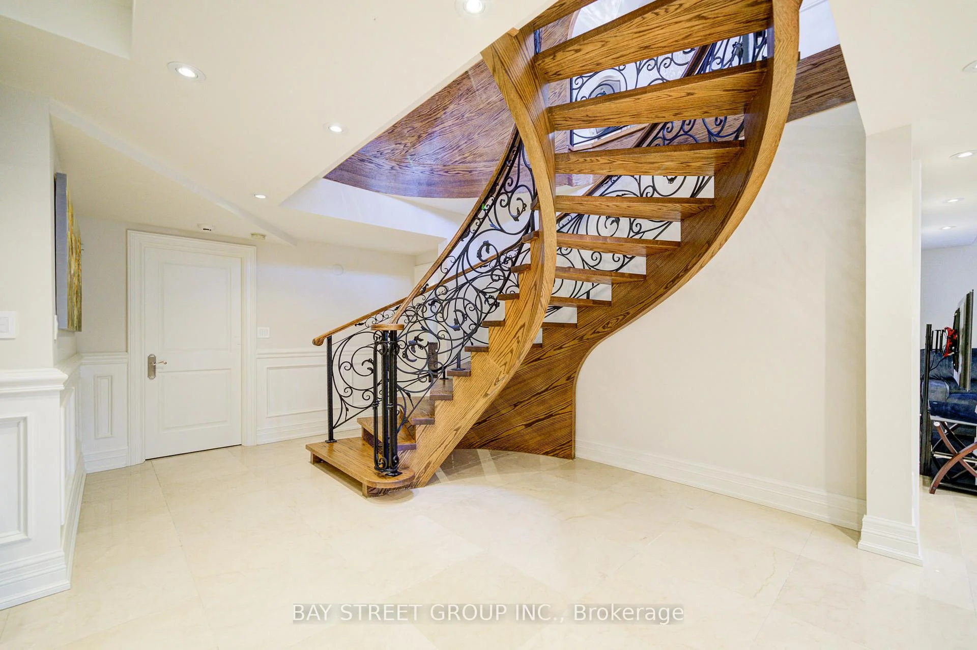 Photo 62 of 165 Krieghoff Avenue, Markham, Unionville — HOMEH