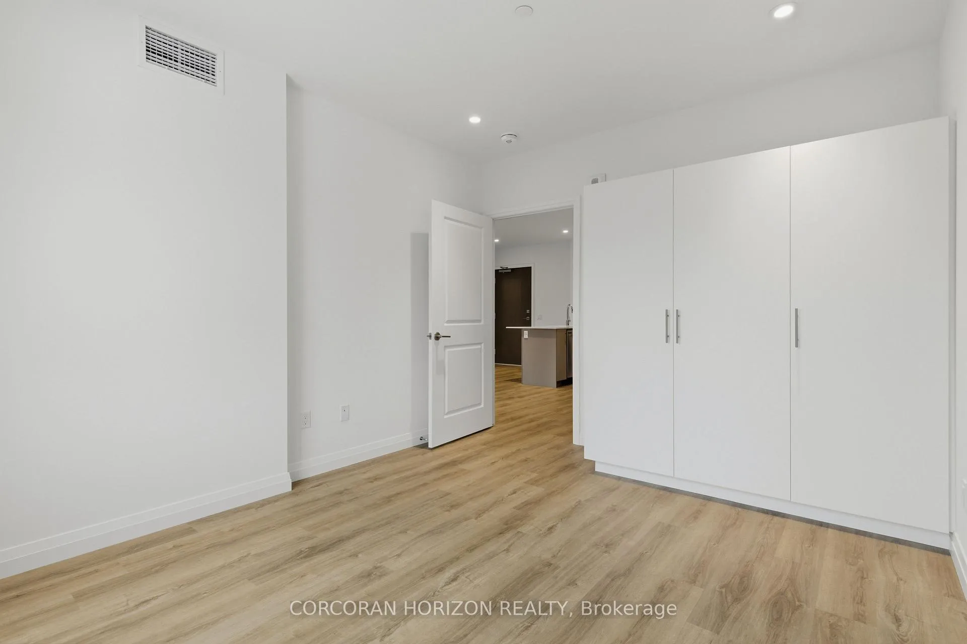 Photo 20 of Unit 525, 525 New Dundee Road, Kitchener, Doon South — HOMEH