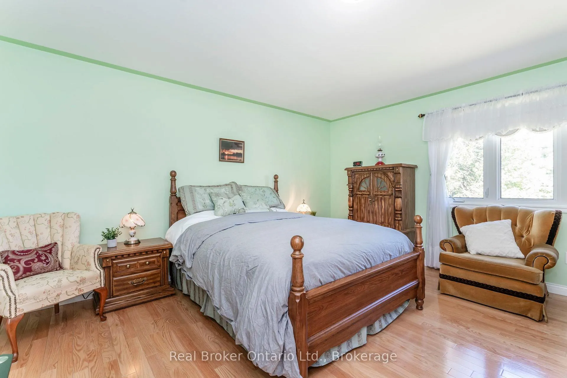 Photo 12 of 115 Mitchell's Beach Road, Tay, Victoria Harbour — HOMEH