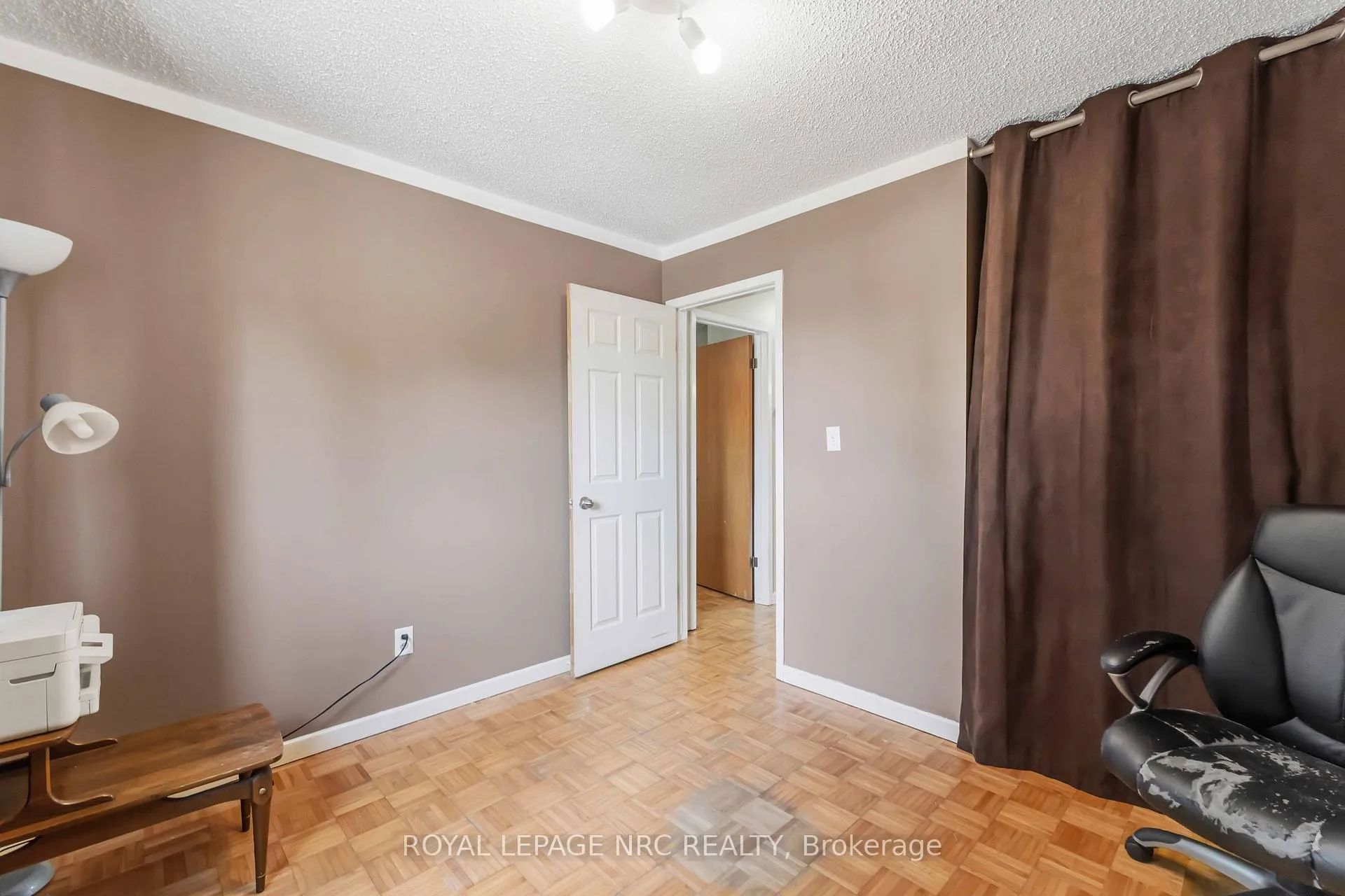 Photo 19 of 6583 Harmony Avenue, Niagara Falls, West Wood — HOMEH