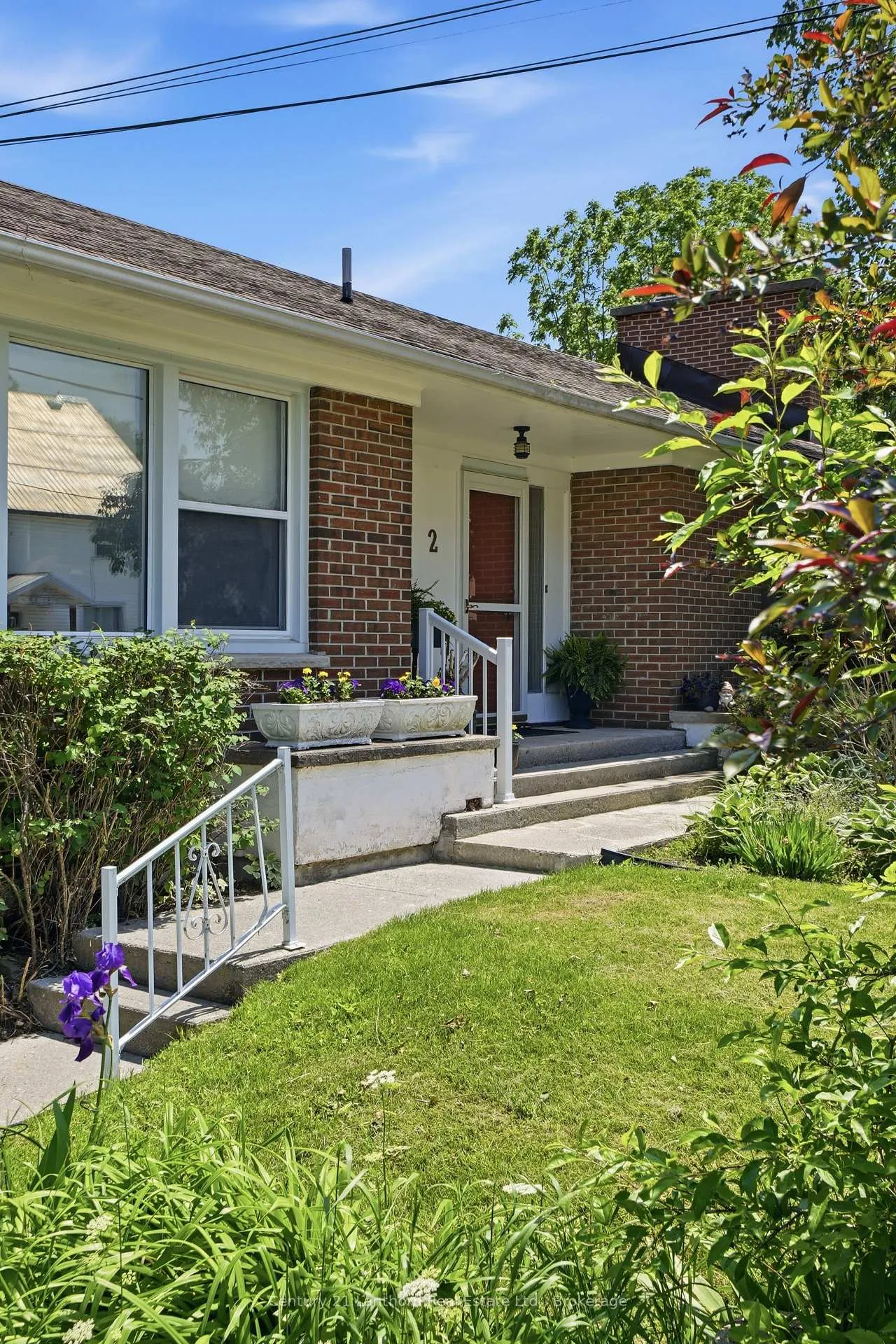 Photo 2 of 2 Century Drive, Prince Edward County, Picton Ward — HOMEH