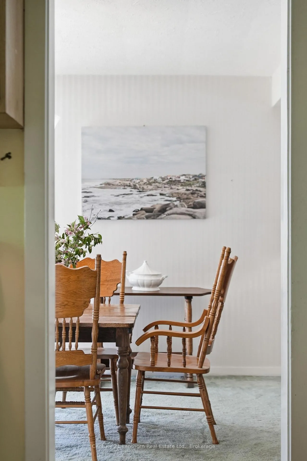 Photo 11 of 2 Century Drive, Prince Edward County, Picton Ward — HOMEH