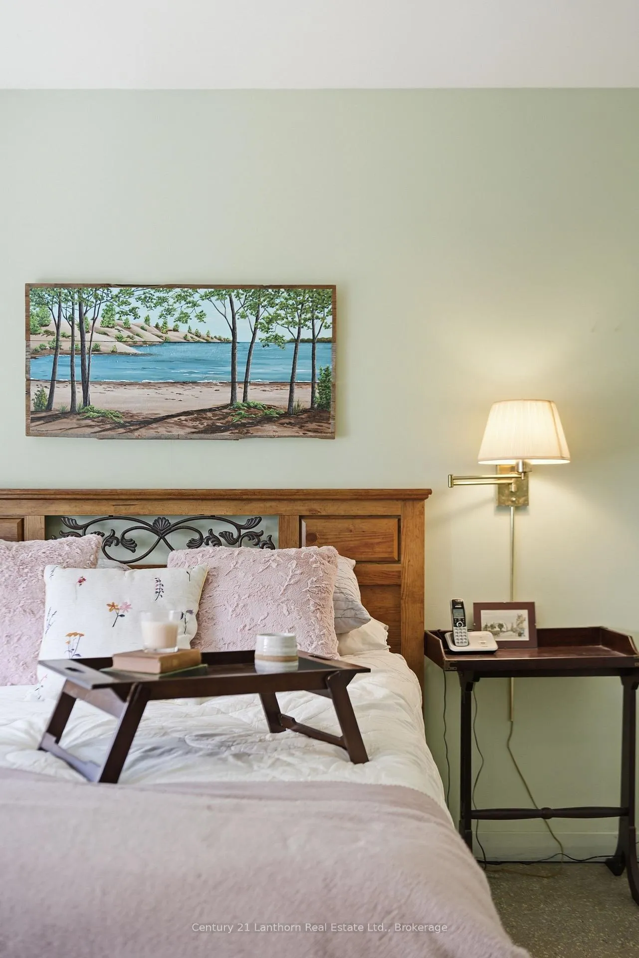 Photo 21 of 2 Century Drive, Prince Edward County, Picton Ward — HOMEH