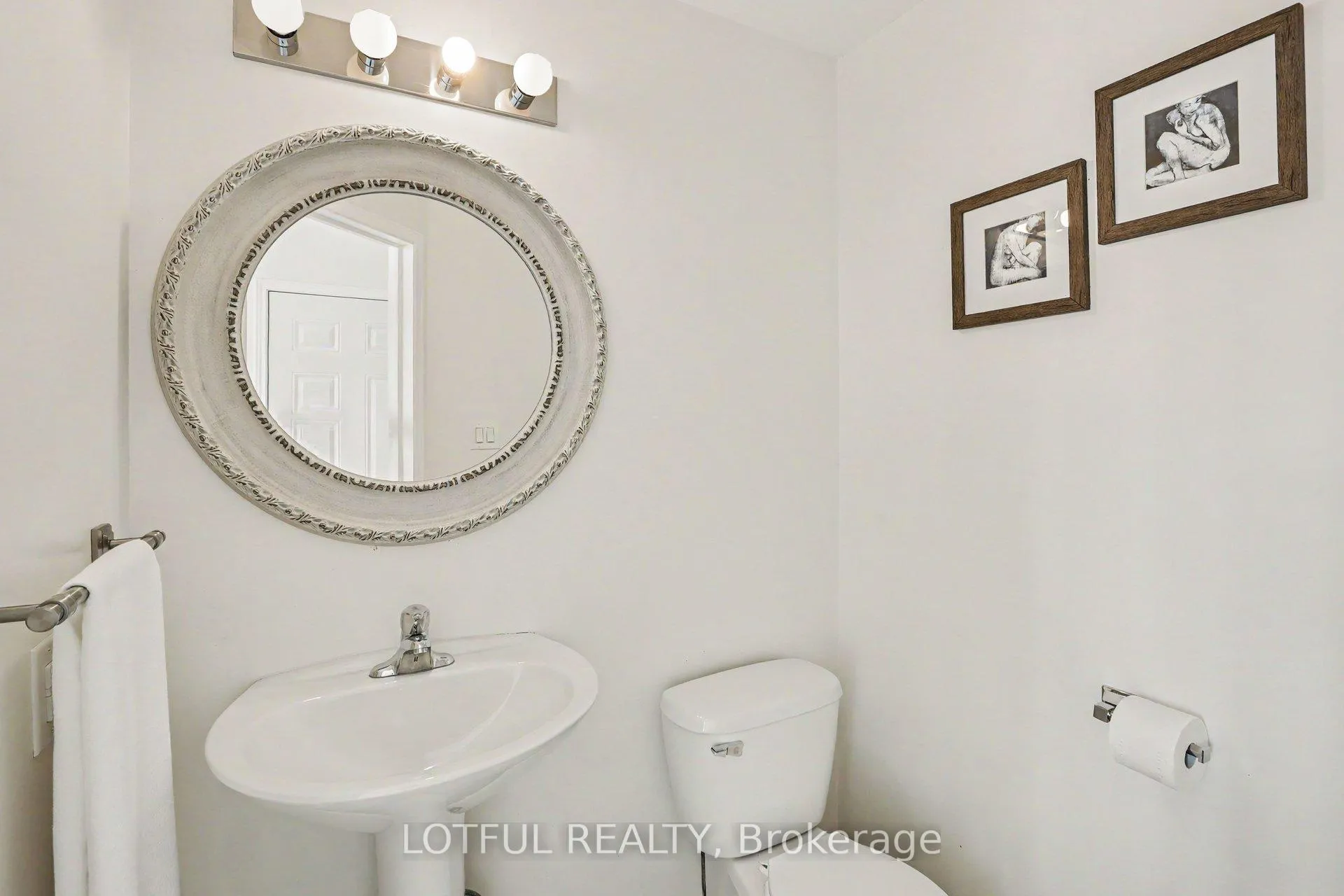 Photo 5 of 836 Kennacraig Private, Ottawa, Barrhaven - Stonebridge — HOMEH