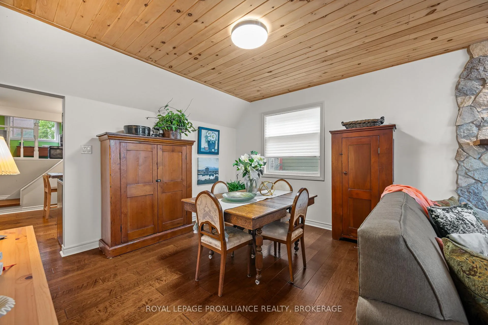 Photo 10 of 115 James Street, Kingston, East of Sir John A. Blvd — HOMEH