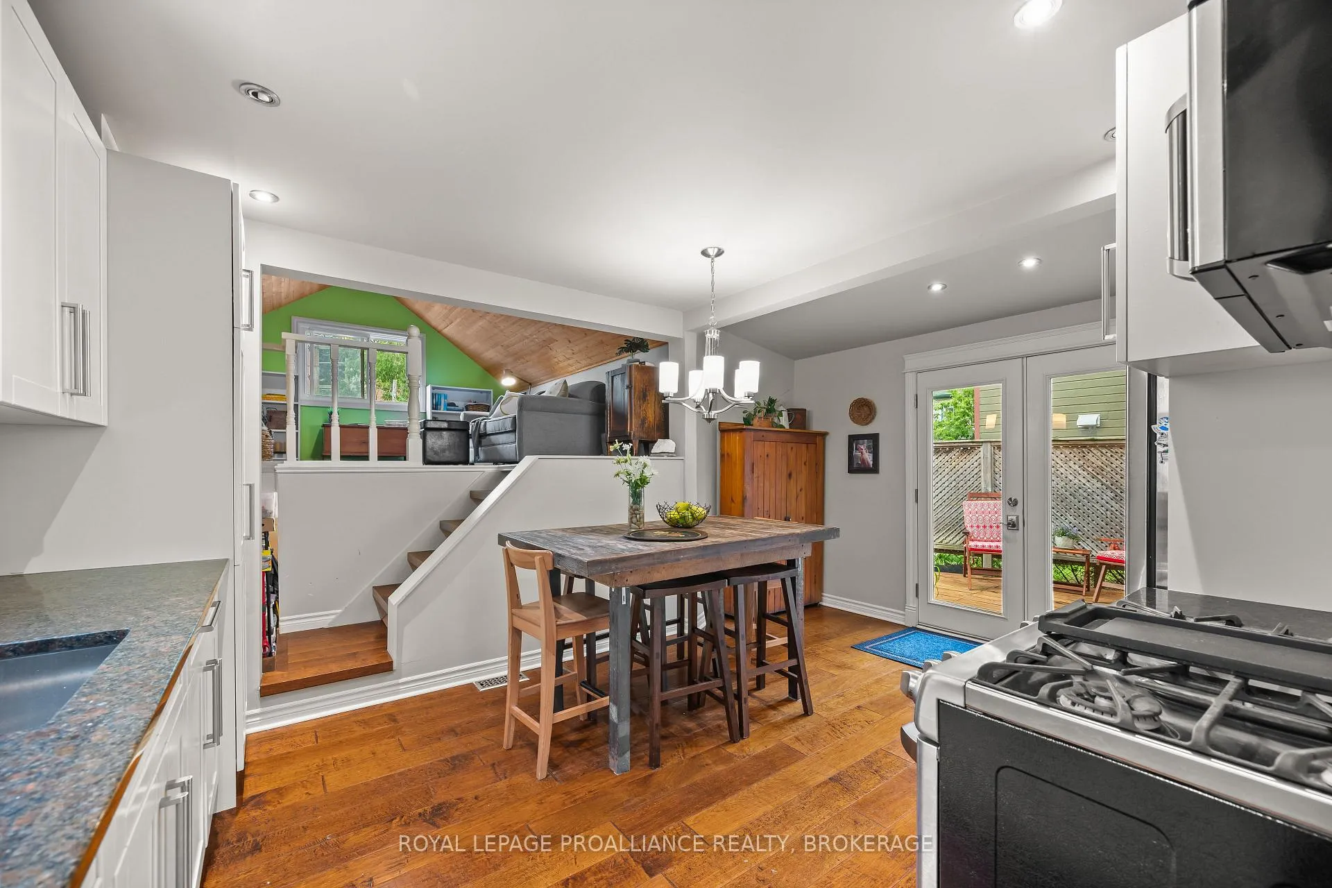 Photo 12 of 115 James Street, Kingston, East of Sir John A. Blvd — HOMEH