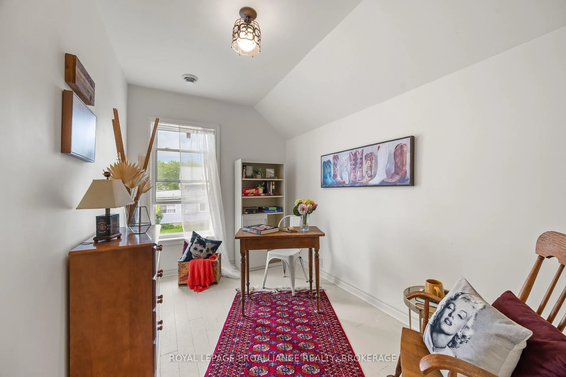 Photo 27 of 115 James Street, Kingston, East of Sir John A. Blvd — HOMEH