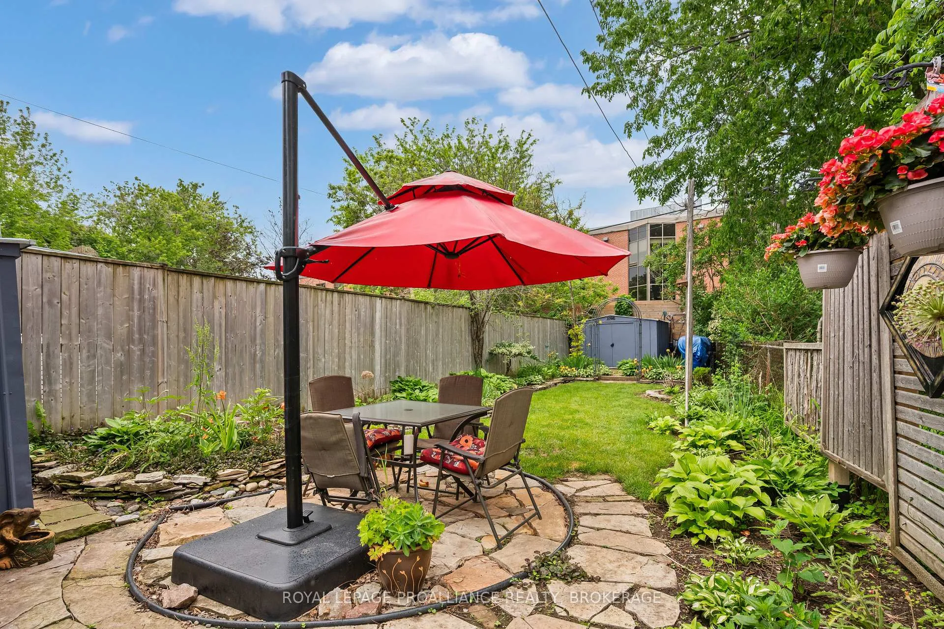Photo 33 of 115 James Street, Kingston, East of Sir John A. Blvd — HOMEH