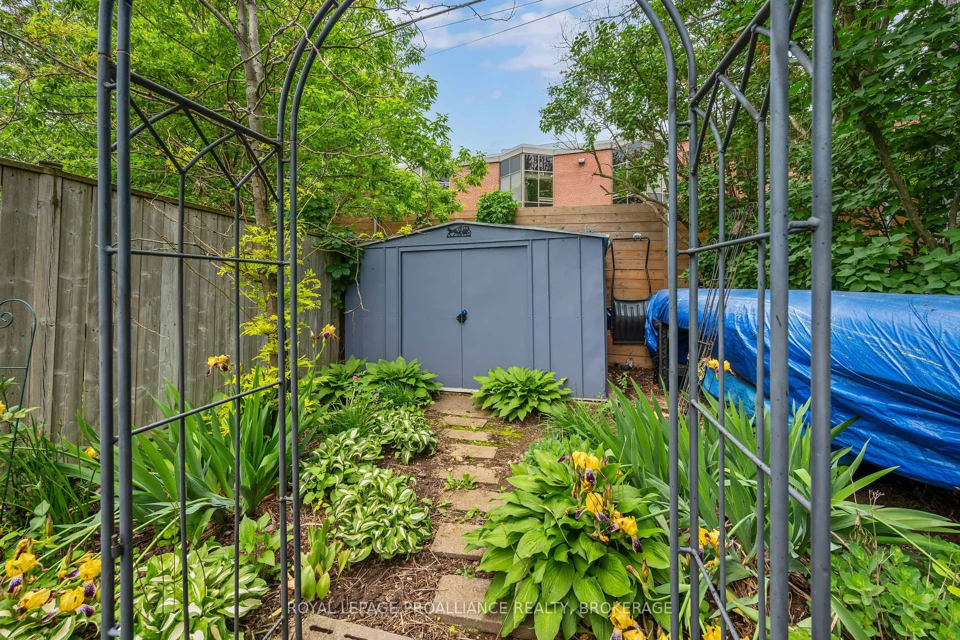 Photo 35 of 115 James Street, Kingston, East of Sir John A. Blvd — HOMEH