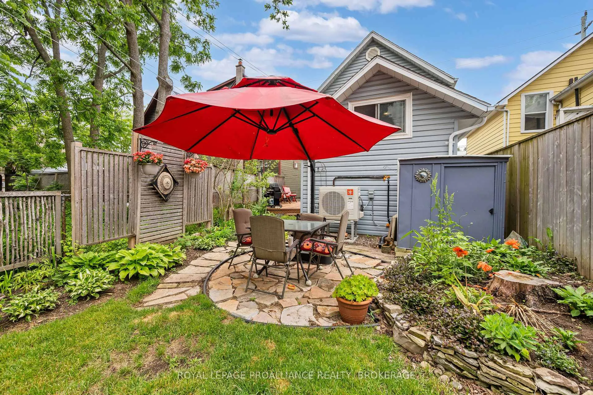 Photo 37 of 115 James Street, Kingston, East of Sir John A. Blvd — HOMEH