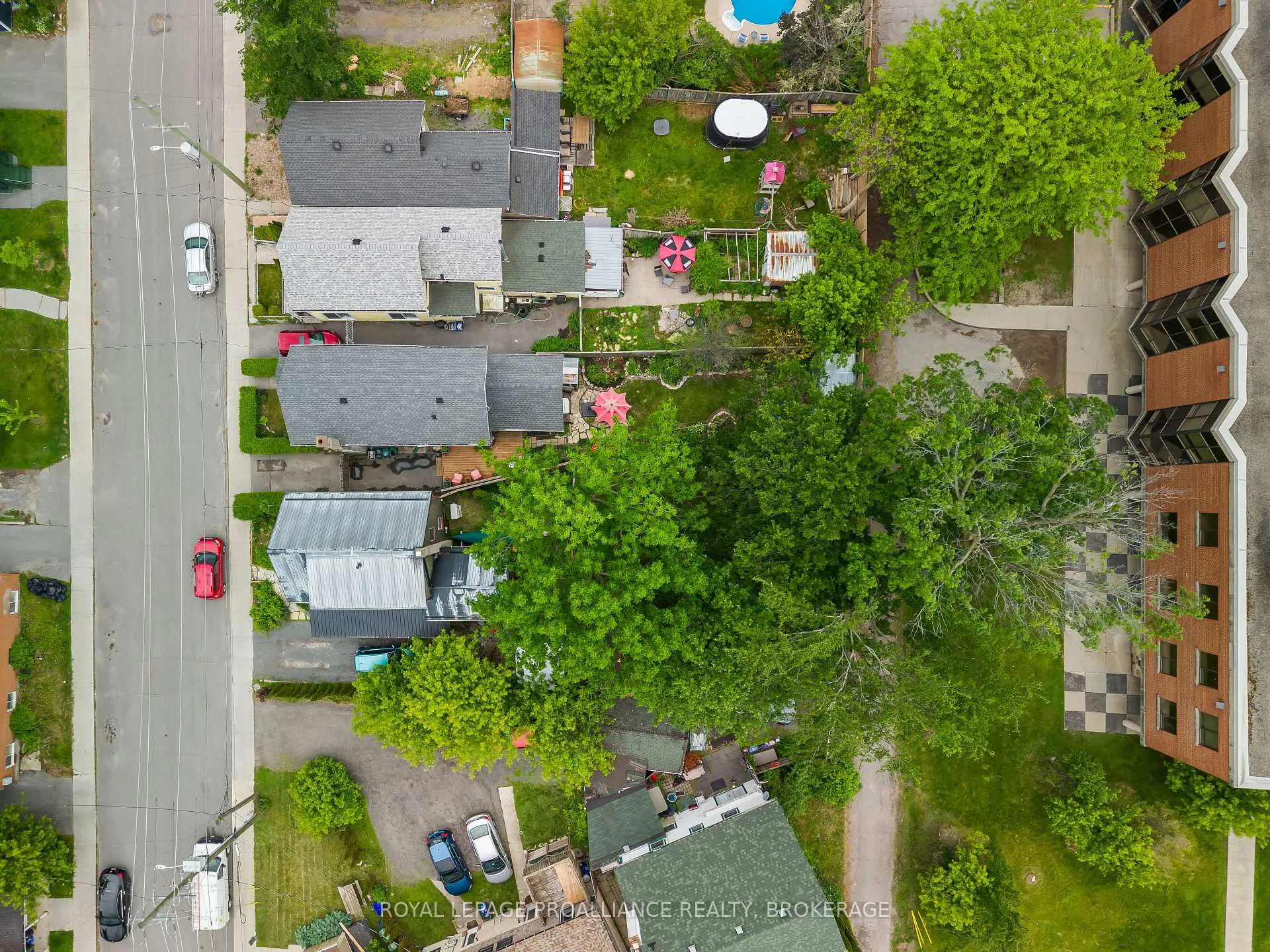 Photo 38 of 115 James Street, Kingston, East of Sir John A. Blvd — HOMEH