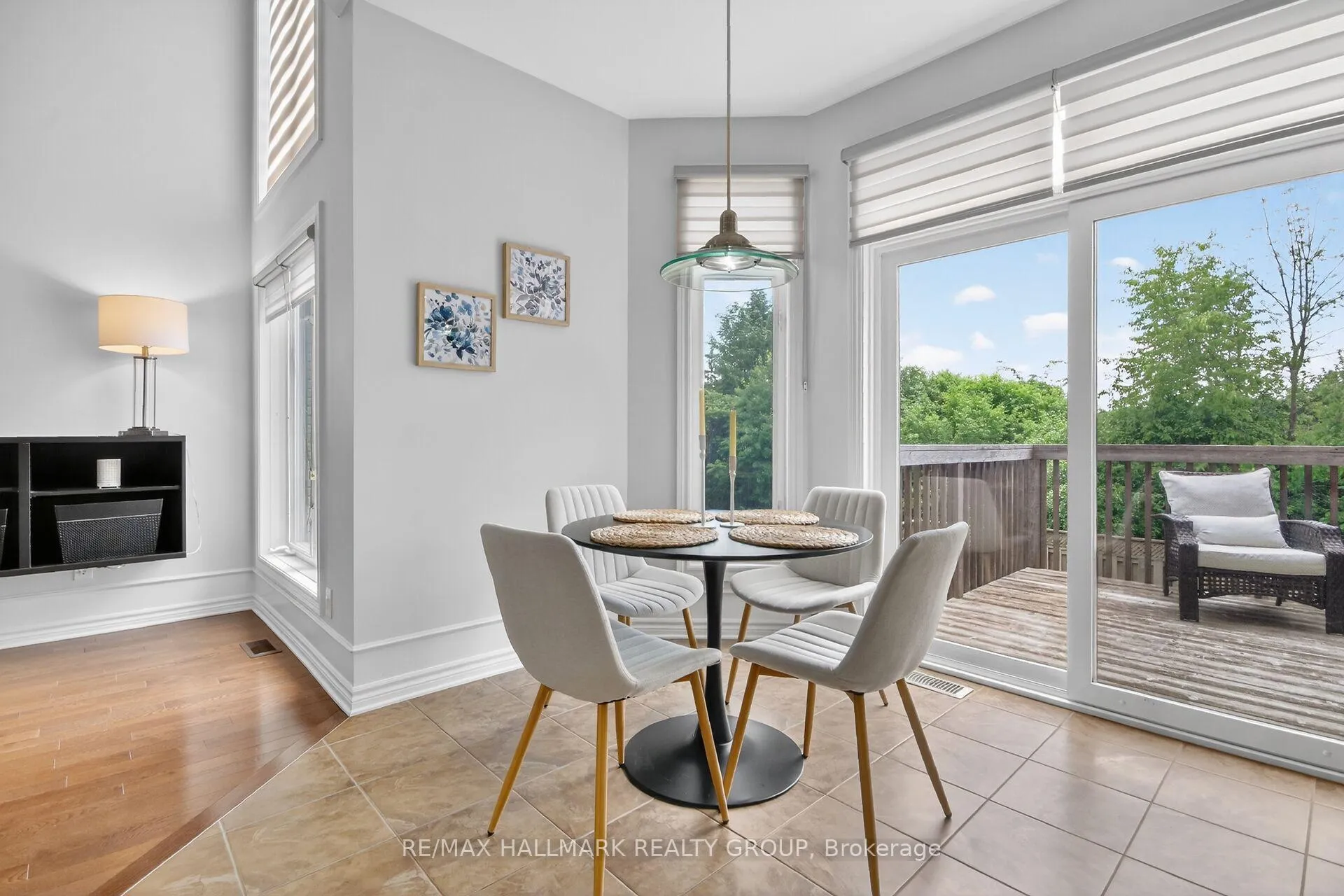 Photo 7 of 189 Bridgestone Drive, Ottawa, Kanata - Bridlewood — HOMEH