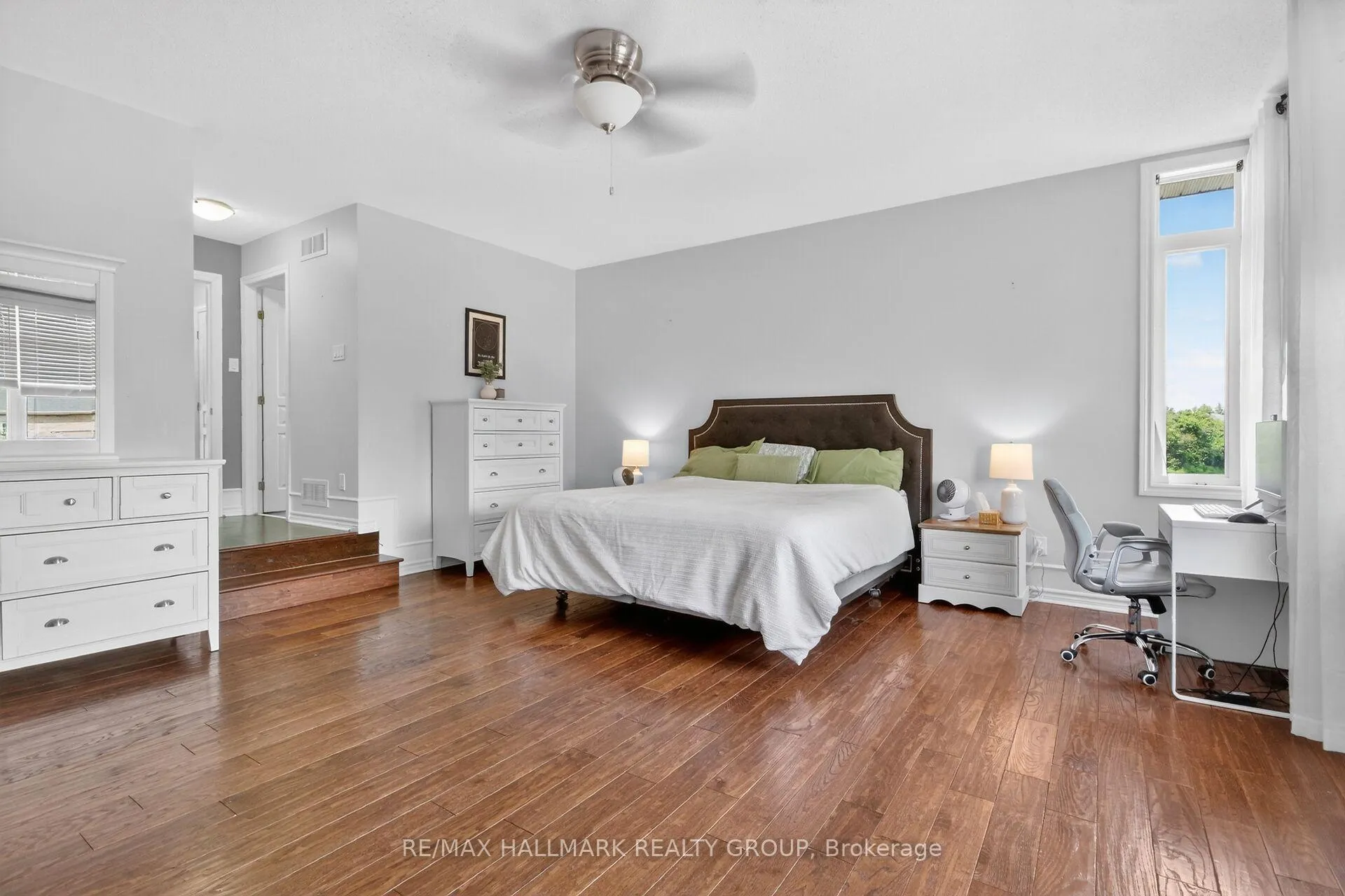 Photo 15 of 189 Bridgestone Drive, Ottawa, Kanata - Bridlewood — HOMEH