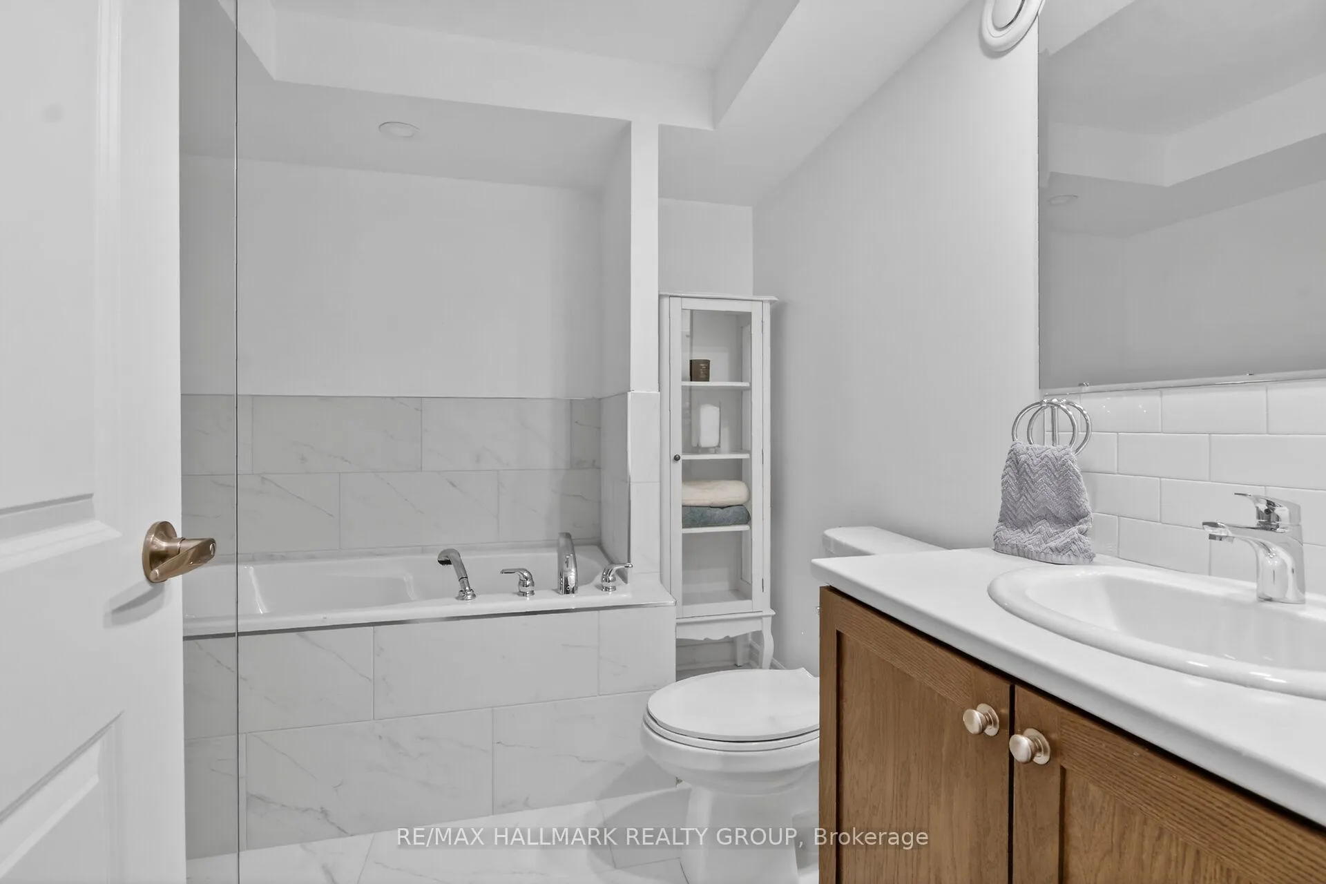 Photo 28 of 189 Bridgestone Drive, Ottawa, Kanata - Bridlewood — HOMEH