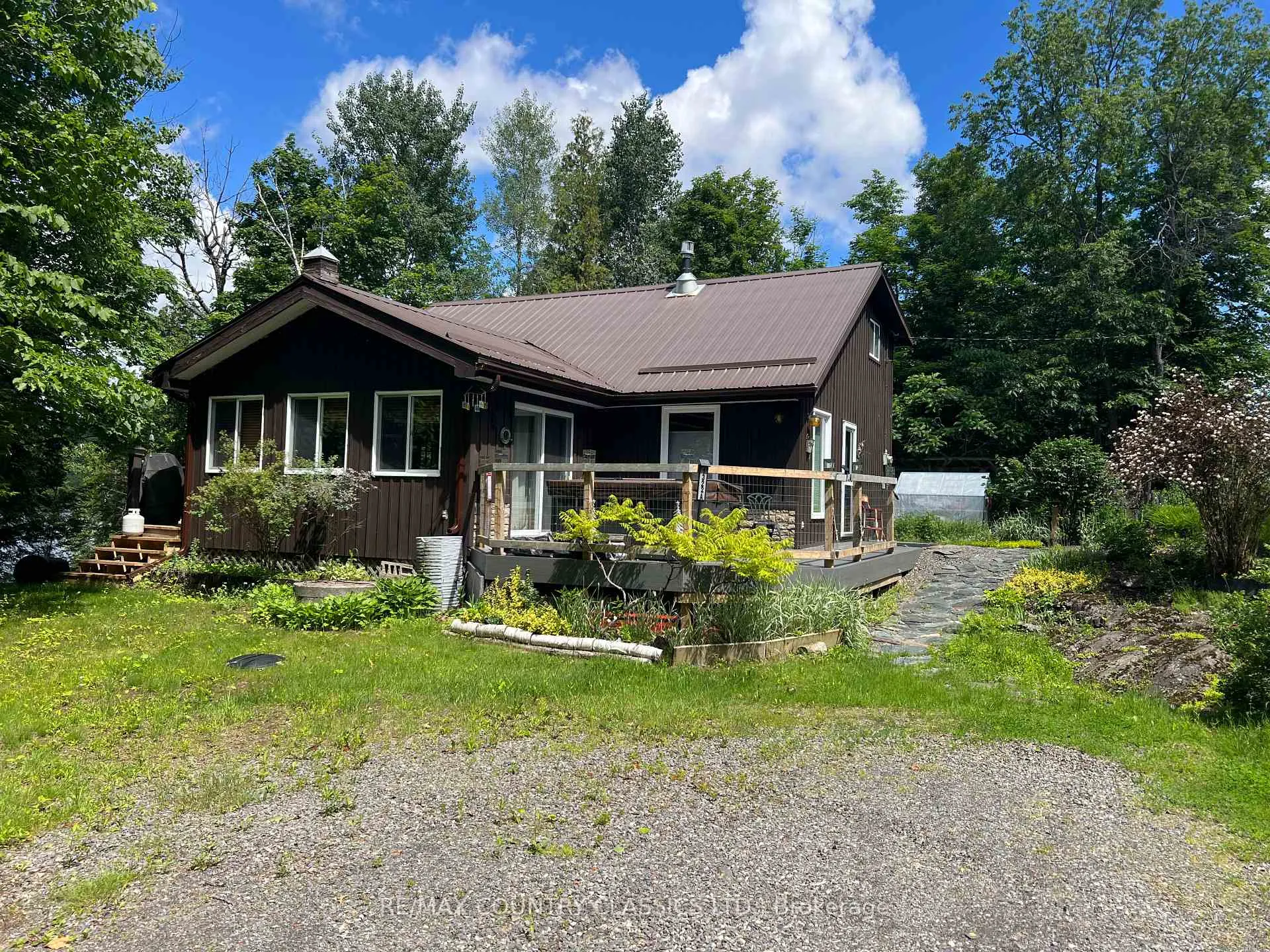 Photo of 1322A Weslemkoon Lake Road