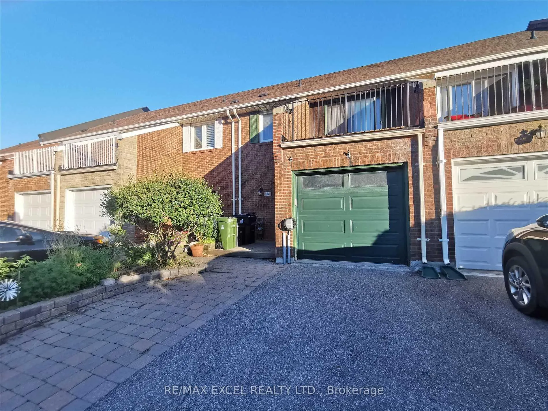 Photo 2 of 75 Ecclesfield Drive, Scarborough, Steeles — HOMEH