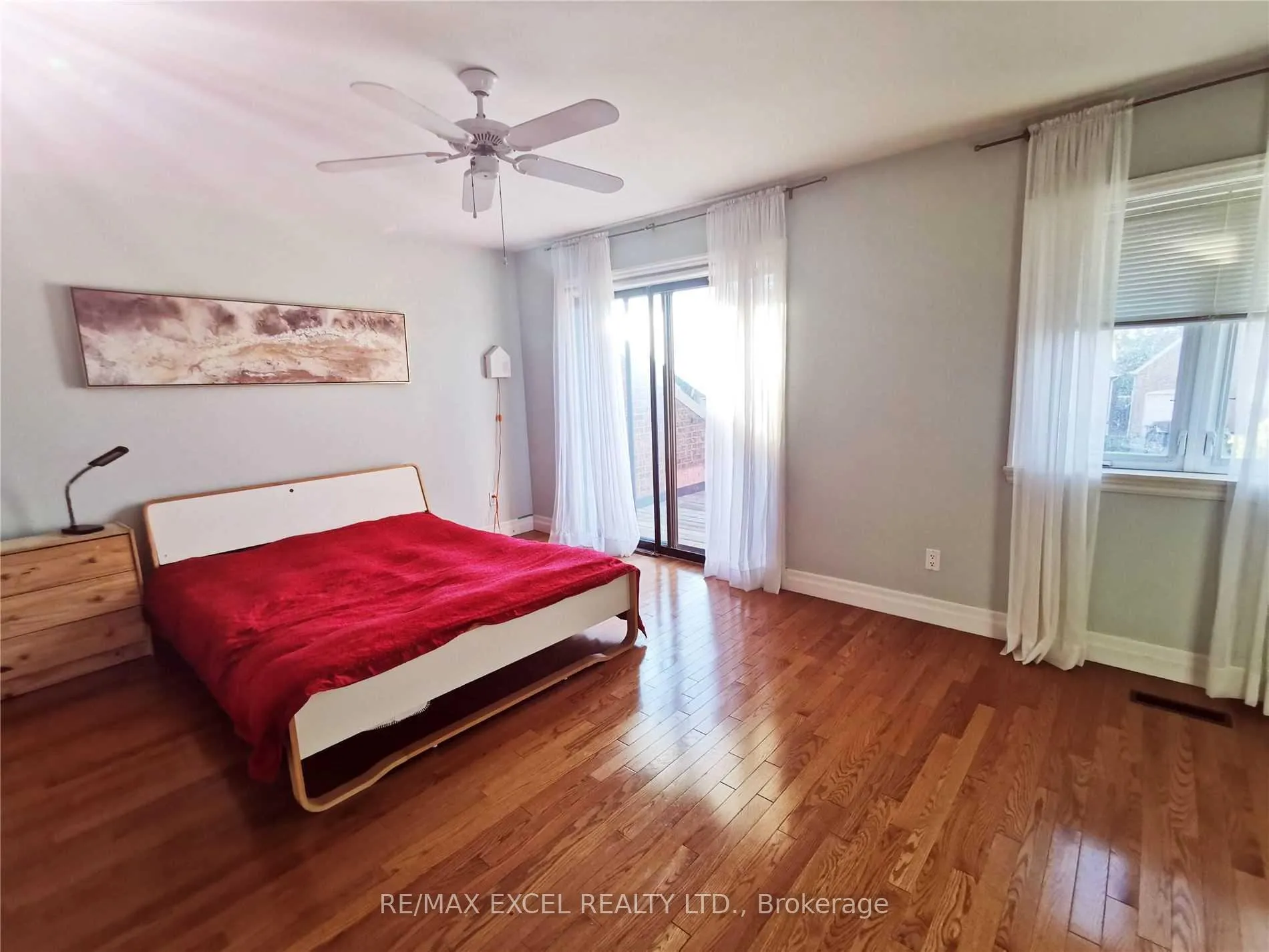 Photo 12 of 75 Ecclesfield Drive, Scarborough, Steeles — HOMEH