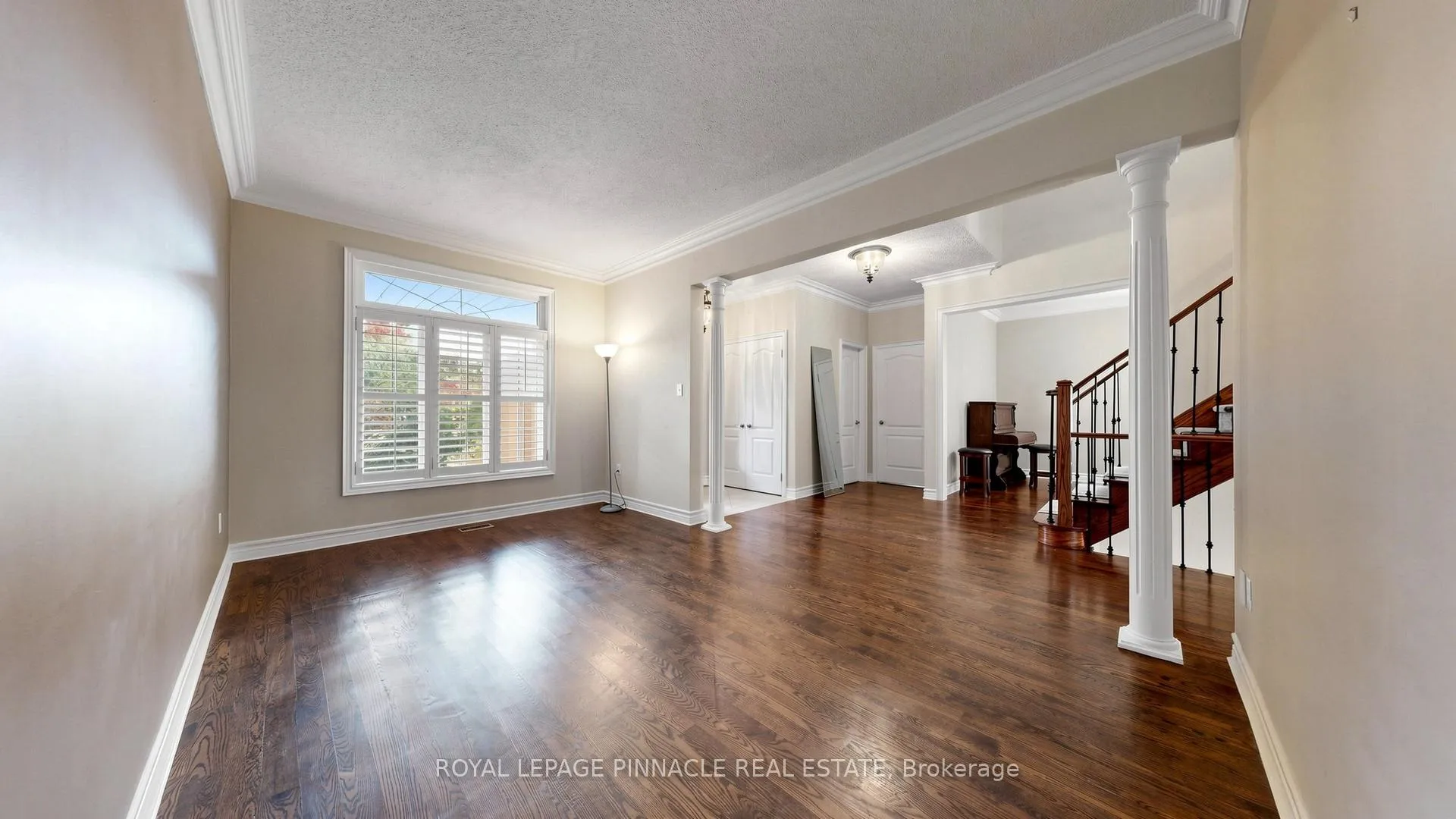 Photo 11 of 164 Anthony Avenue, Mississauga, Hurontario — HOMEH