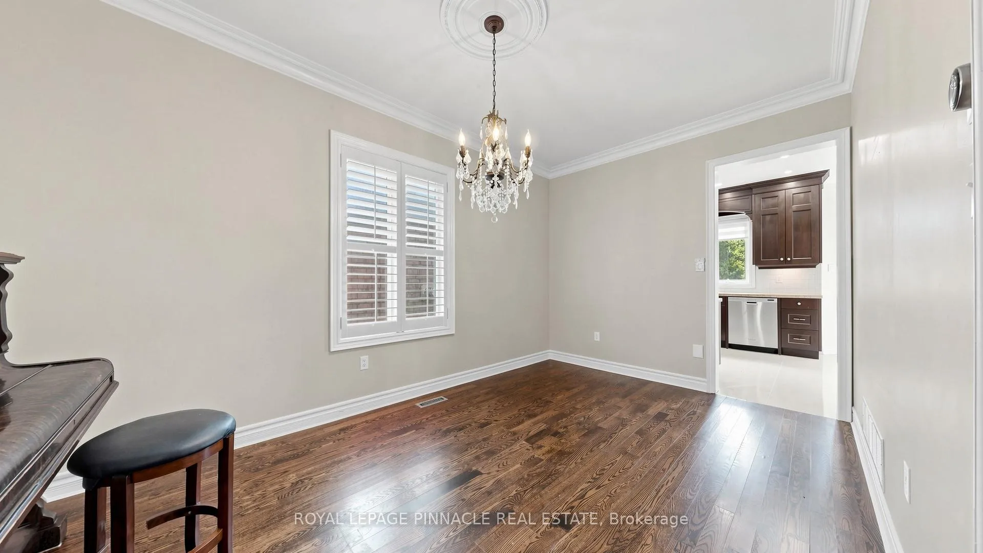 Photo 19 of 164 Anthony Avenue, Mississauga, Hurontario — HOMEH