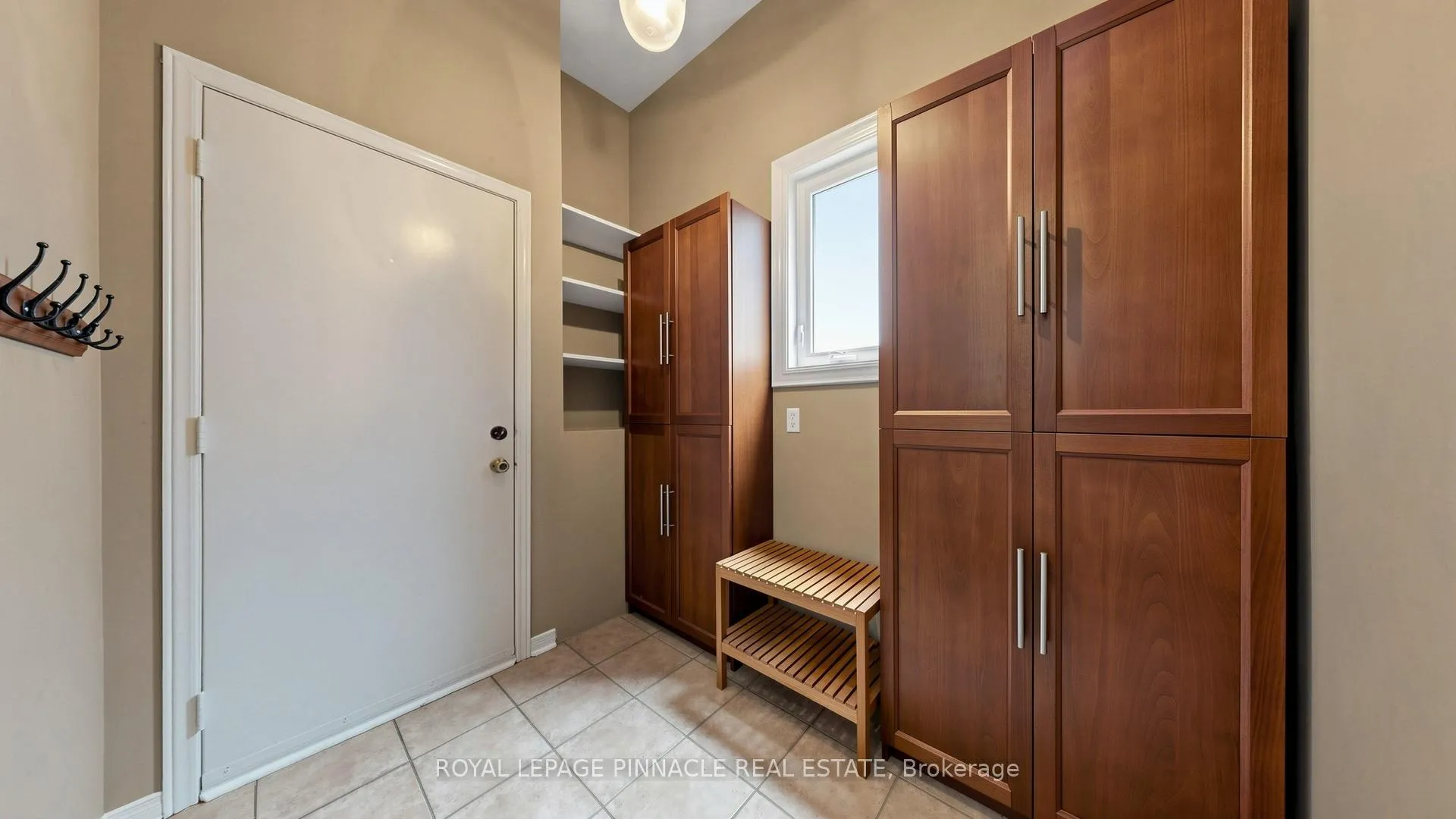 Photo 21 of 164 Anthony Avenue, Mississauga, Hurontario — HOMEH