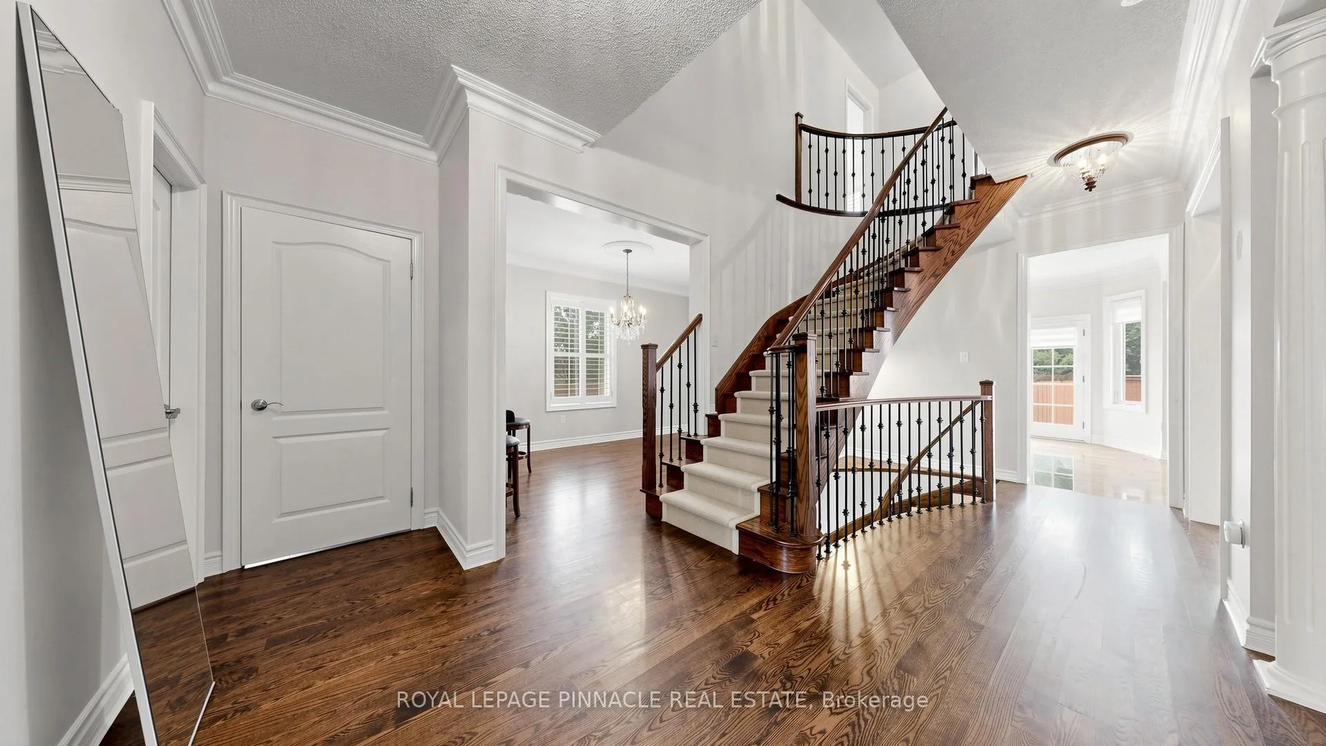 Photo 23 of 164 Anthony Avenue, Mississauga, Hurontario — HOMEH