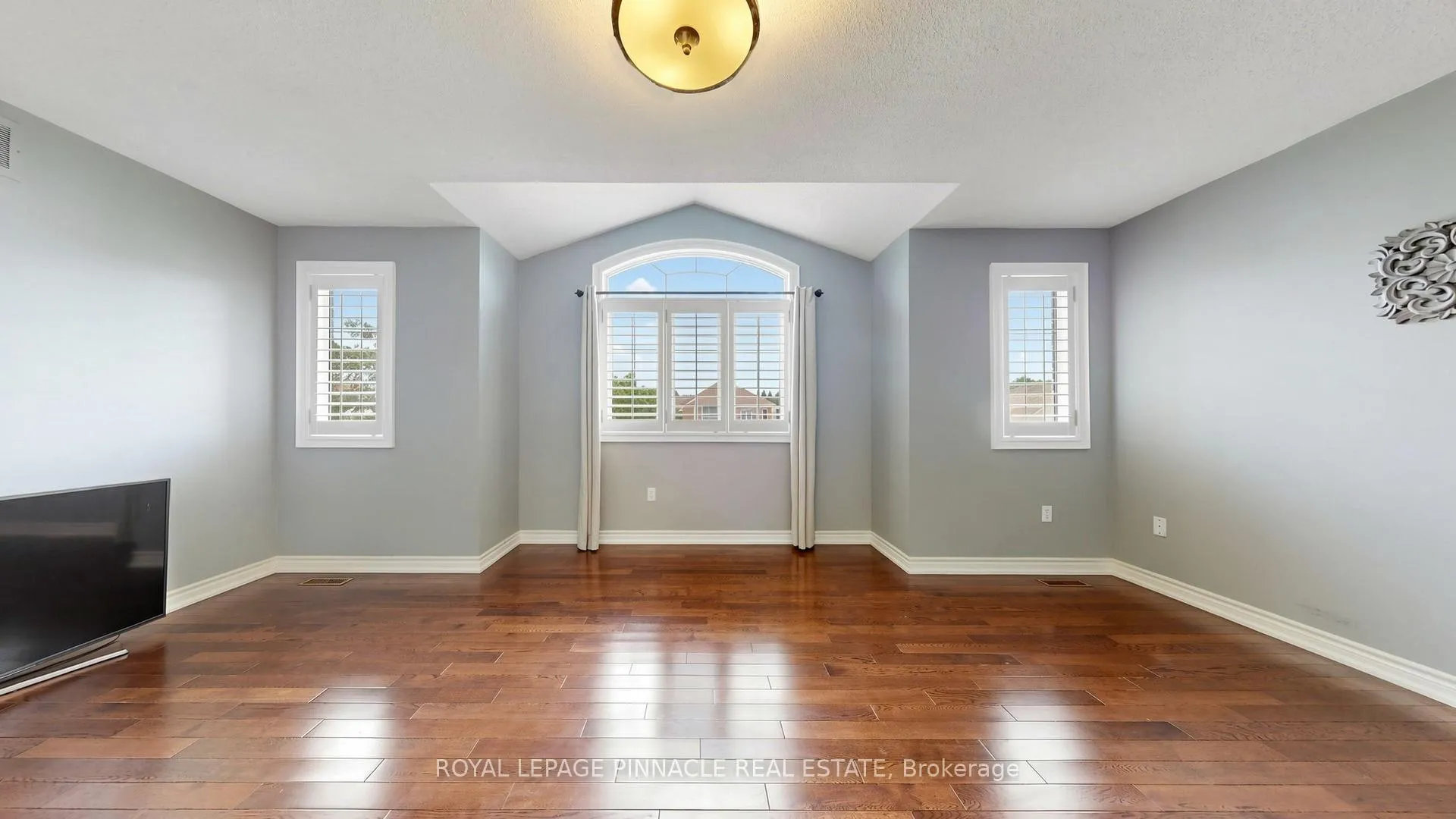 Photo 25 of 164 Anthony Avenue, Mississauga, Hurontario — HOMEH