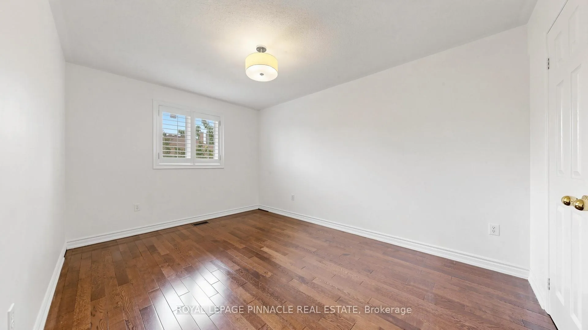 Photo 31 of 164 Anthony Avenue, Mississauga, Hurontario — HOMEH