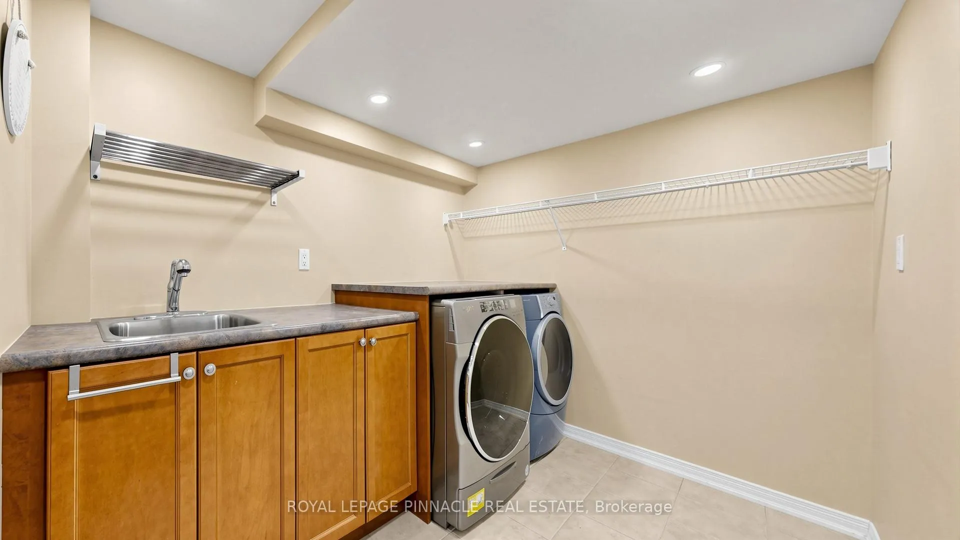 Photo 42 of 164 Anthony Avenue, Mississauga, Hurontario — HOMEH