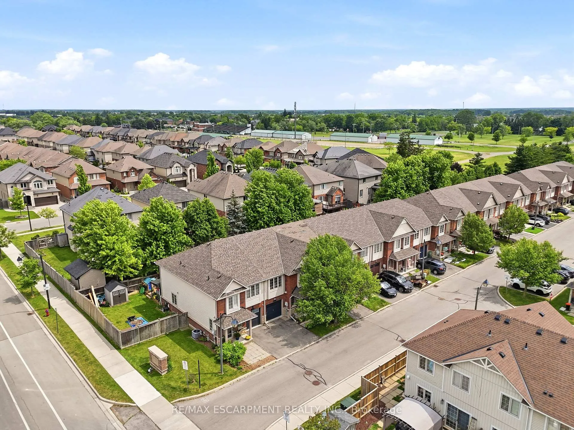 Photo 41 of Unit 2, 222 Fall Fair Way, Hamilton, Binbrook — HOMEH
