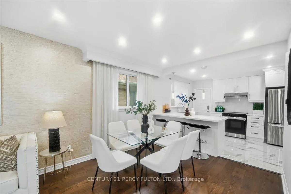 Photo 12 of 50 Mooregate Avenue, Scarborough, Ionview — HOMEH