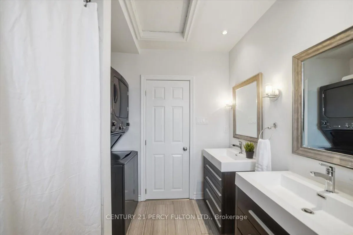 Photo 18 of 50 Mooregate Avenue, Scarborough, Ionview — HOMEH