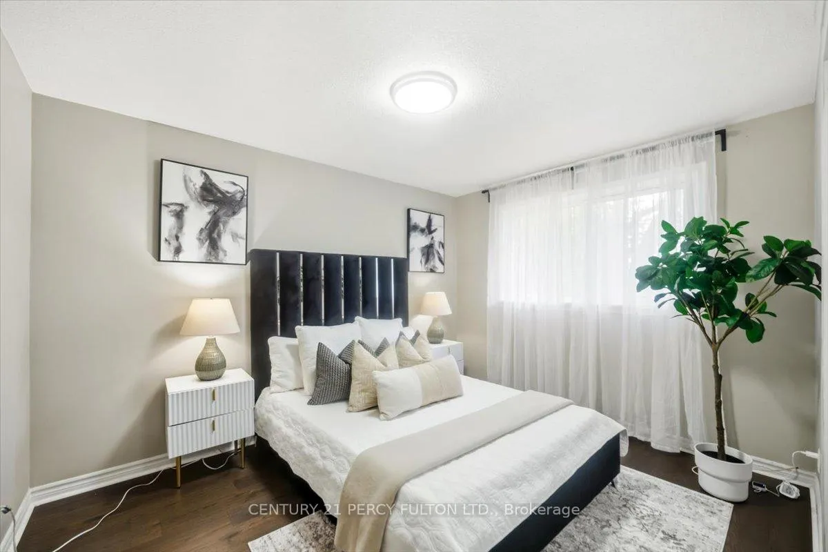 Photo 19 of 50 Mooregate Avenue, Scarborough, Ionview — HOMEH