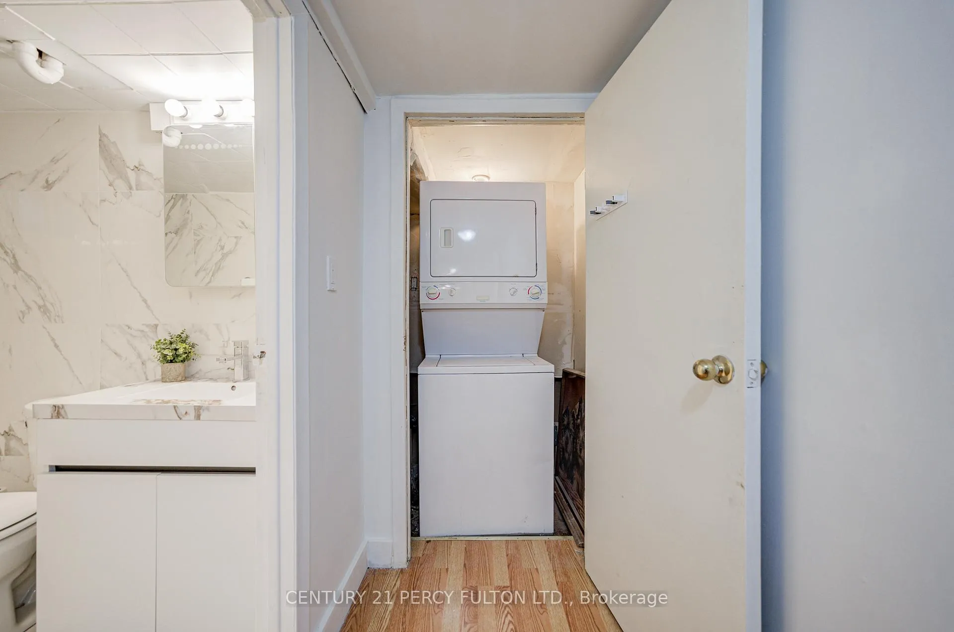 Photo 33 of 50 Mooregate Avenue, Scarborough, Ionview — HOMEH